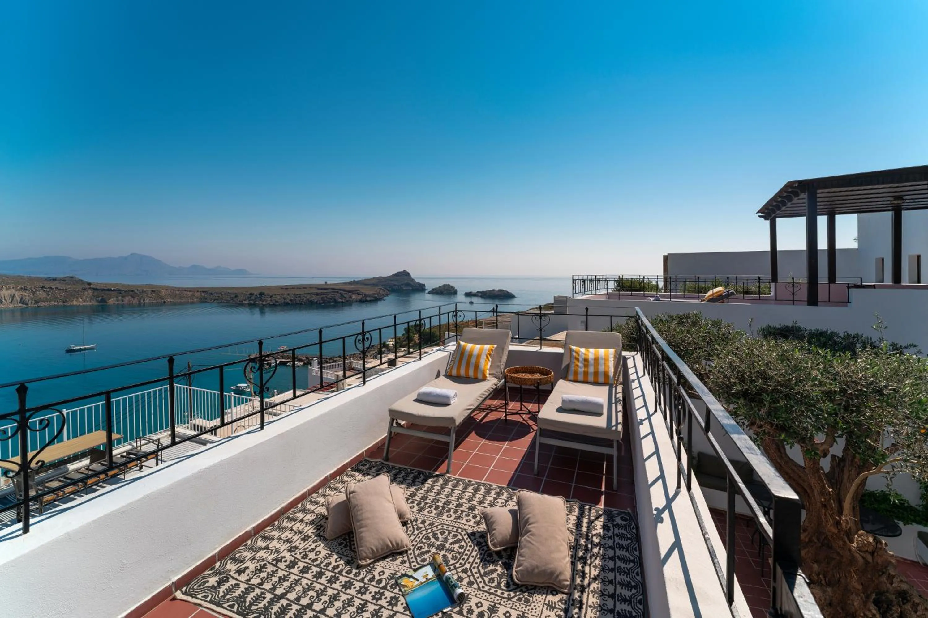 Balcony/Terrace in Maris Lindos Suites & Apartments