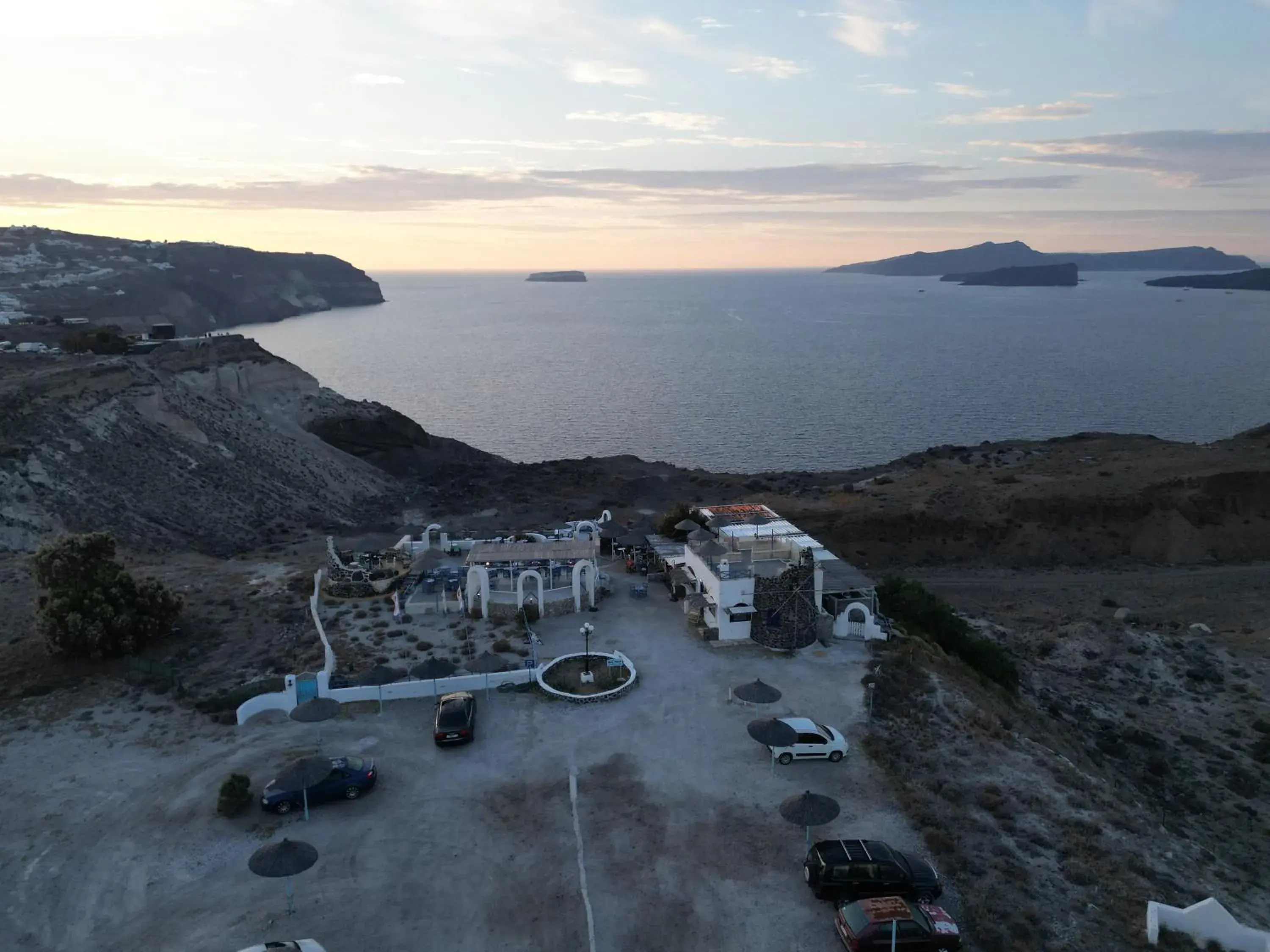 Restaurant/places to eat in Caldera View Resort - Adults Only Restaurant/places to eat in Caldera View Resort - Adults Only