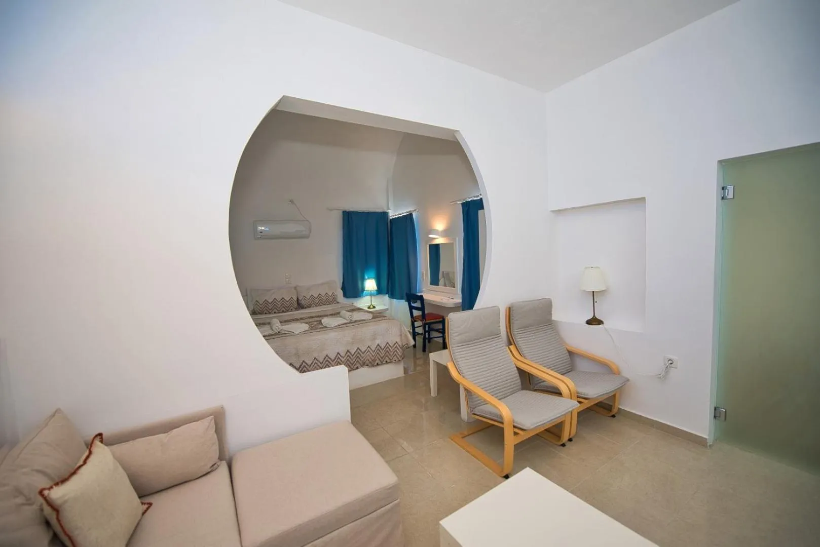 Living room in Caldera View Resort - Adults Only