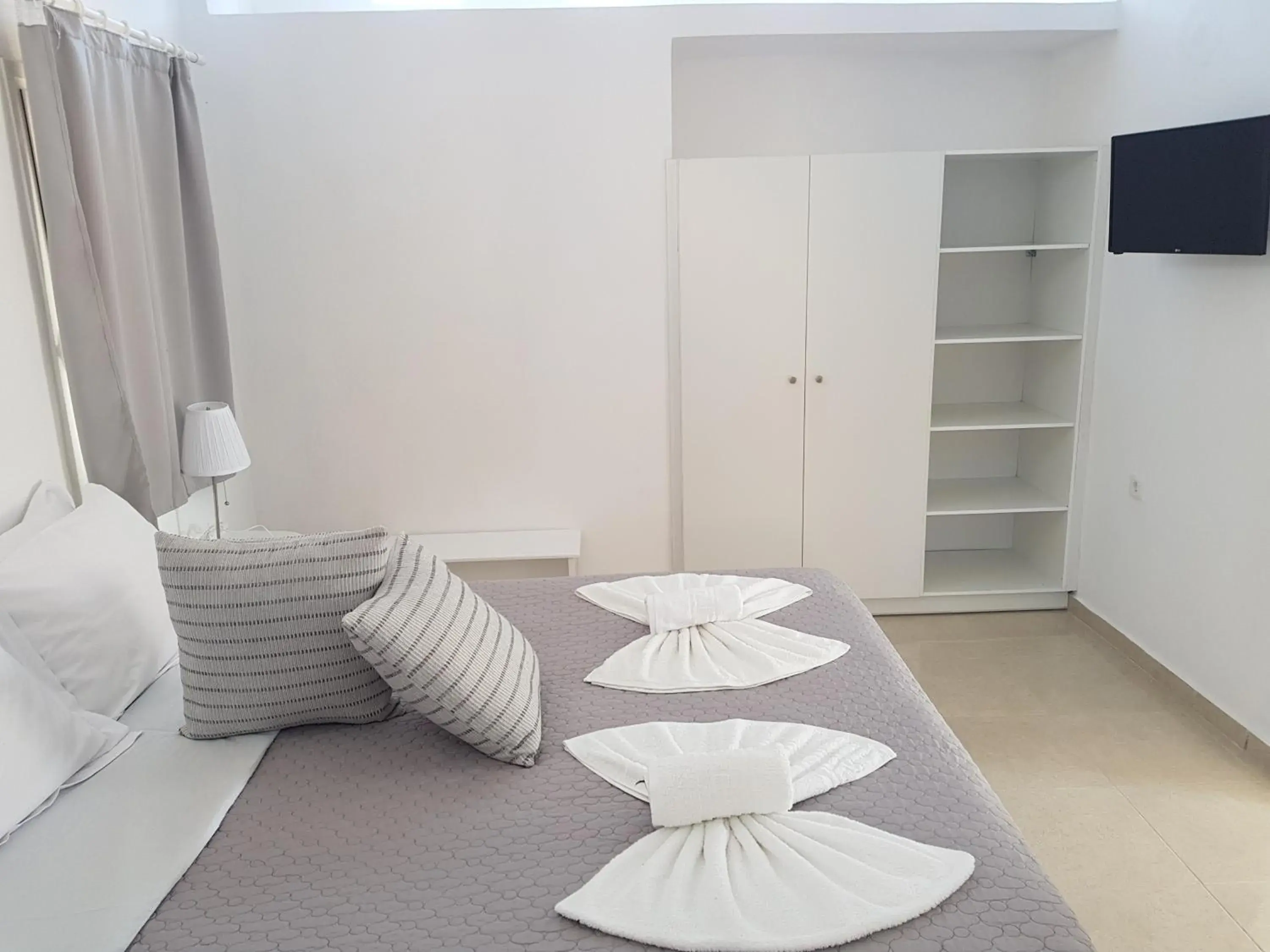 Bedroom, Bed in Caldera View Resort - Adults Only Bedroom, Bed in Caldera View Resort - Adults Only