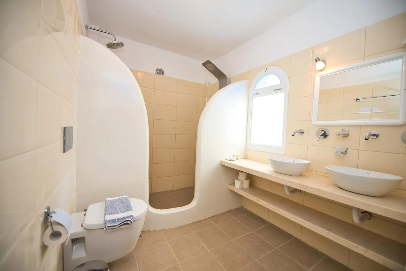 Shower in Caldera View Resort - Adults Only