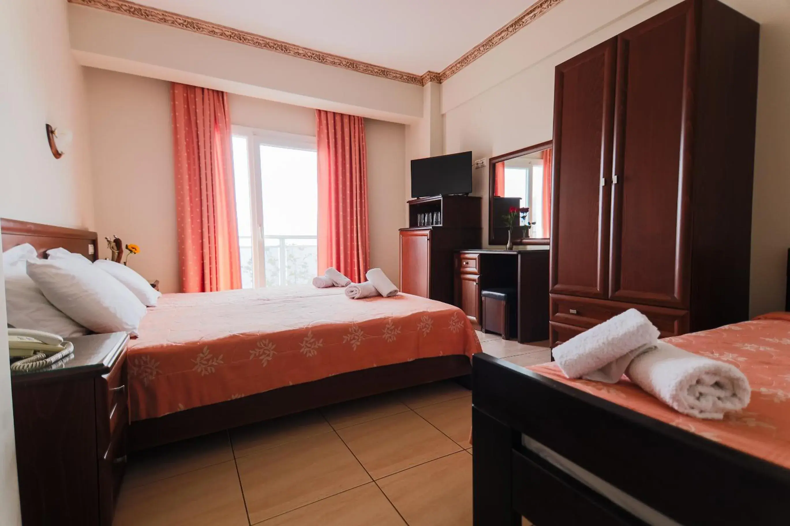 Triple Room with Side Sea View in Kymata Triple Room with Side Sea View in Kymata