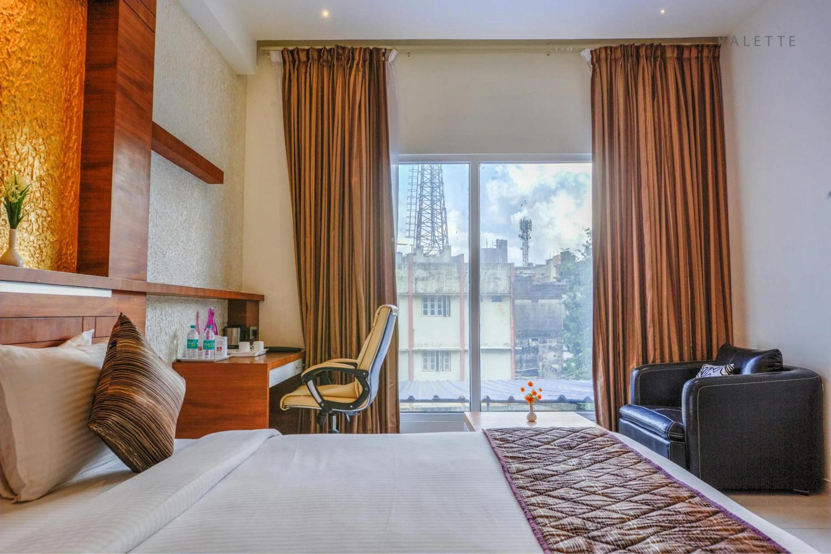 Bedroom, Bed in Hotel Pioneer Grand Palace