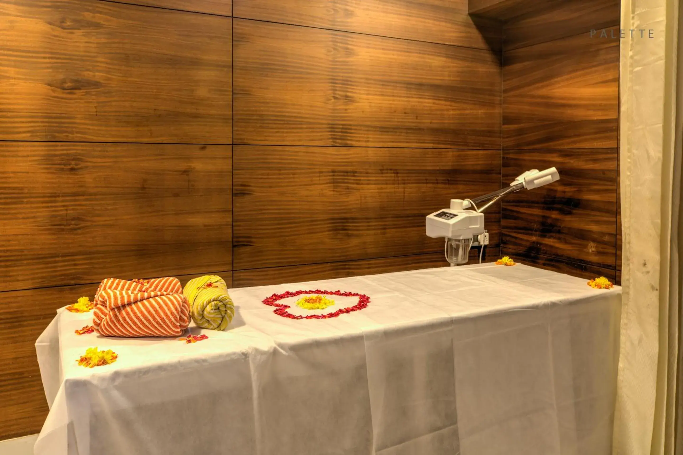 Spa and wellness centre/facilities in Hotel Pioneer Grand Palace Spa and wellness centre/facilities in Hotel Pioneer Grand Palace