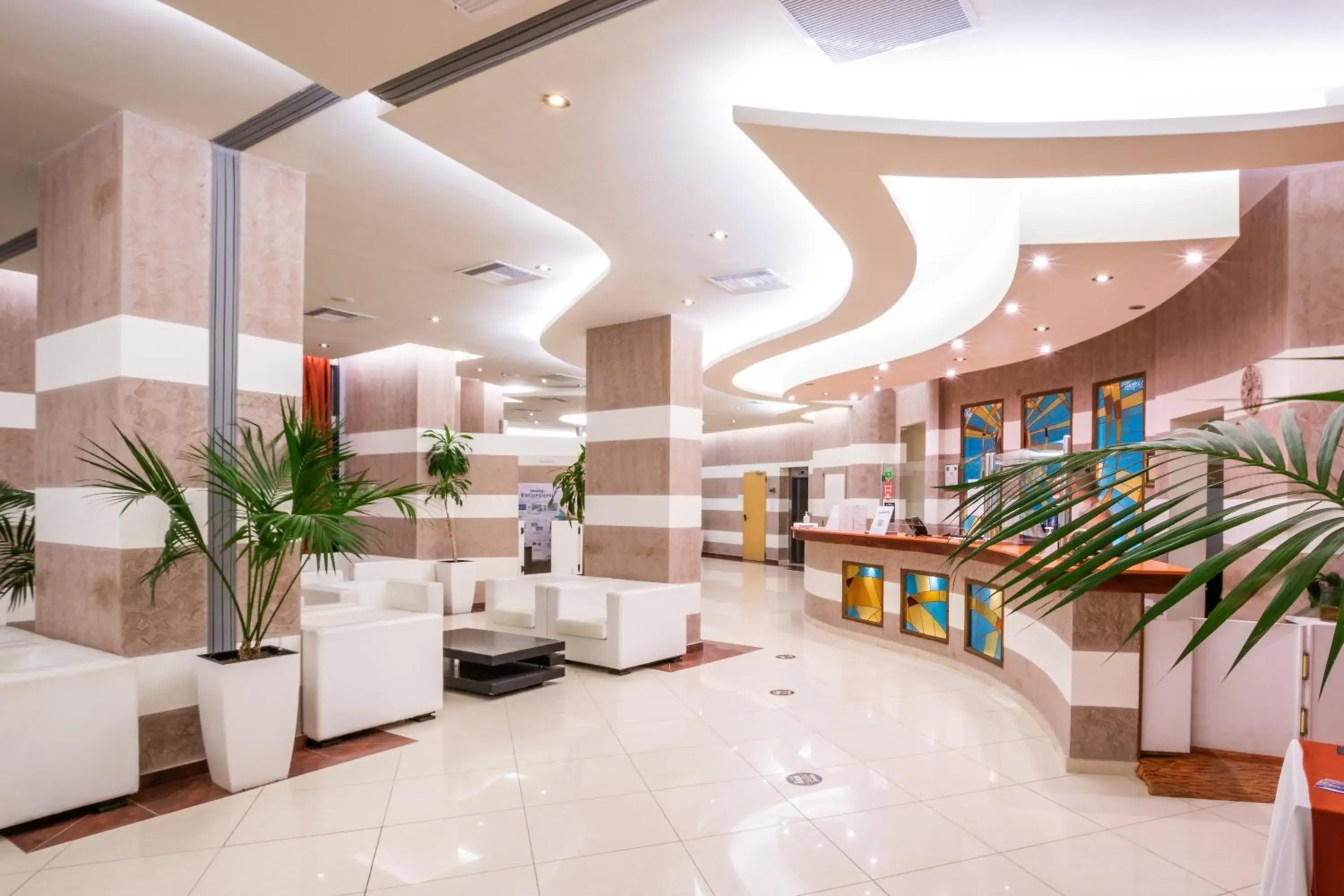 Lobby or reception in Konstantinos Palace Lobby or reception in Konstantinos Palace