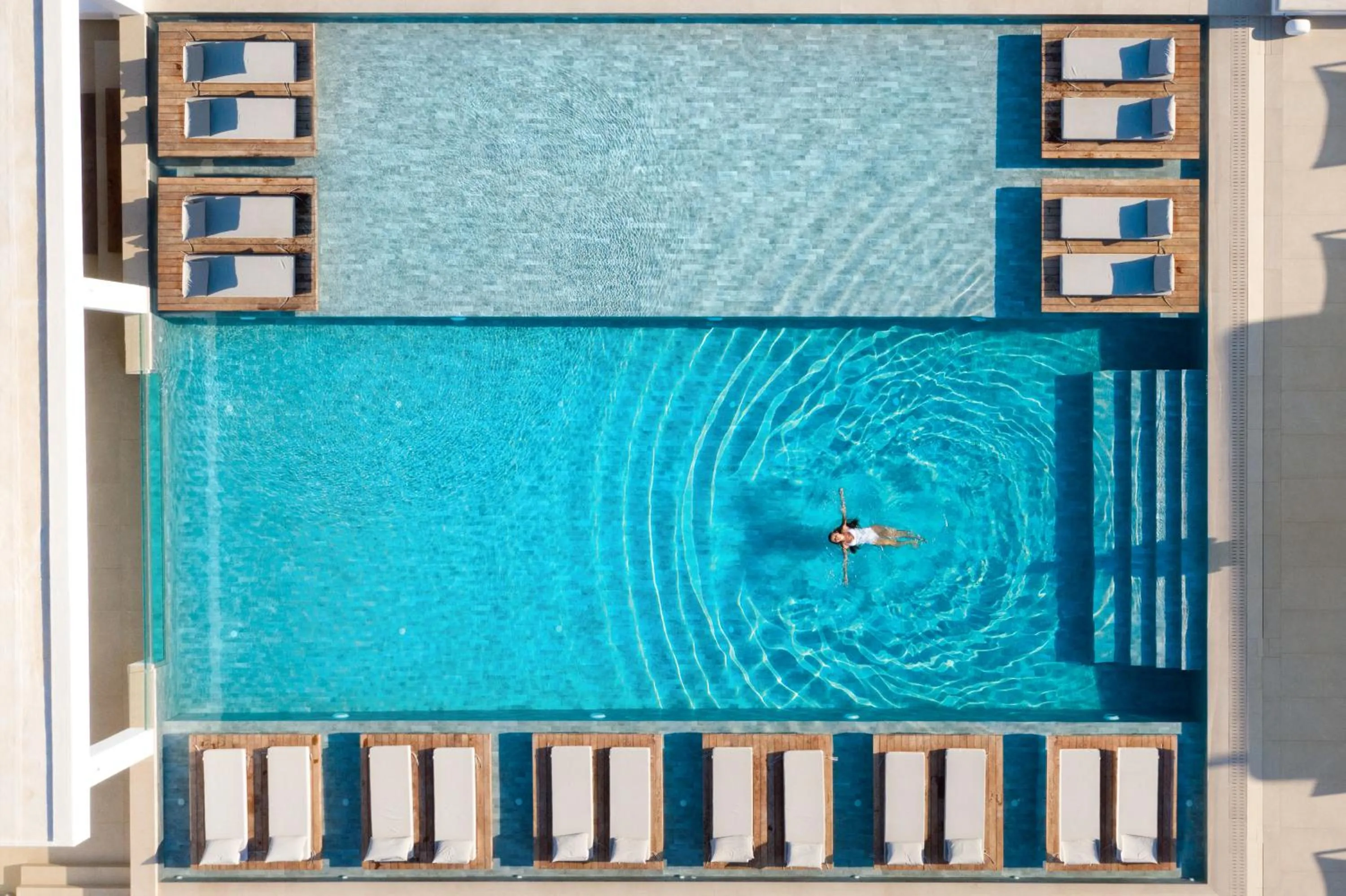 Day in Manoula's Beach Mykonos Resort