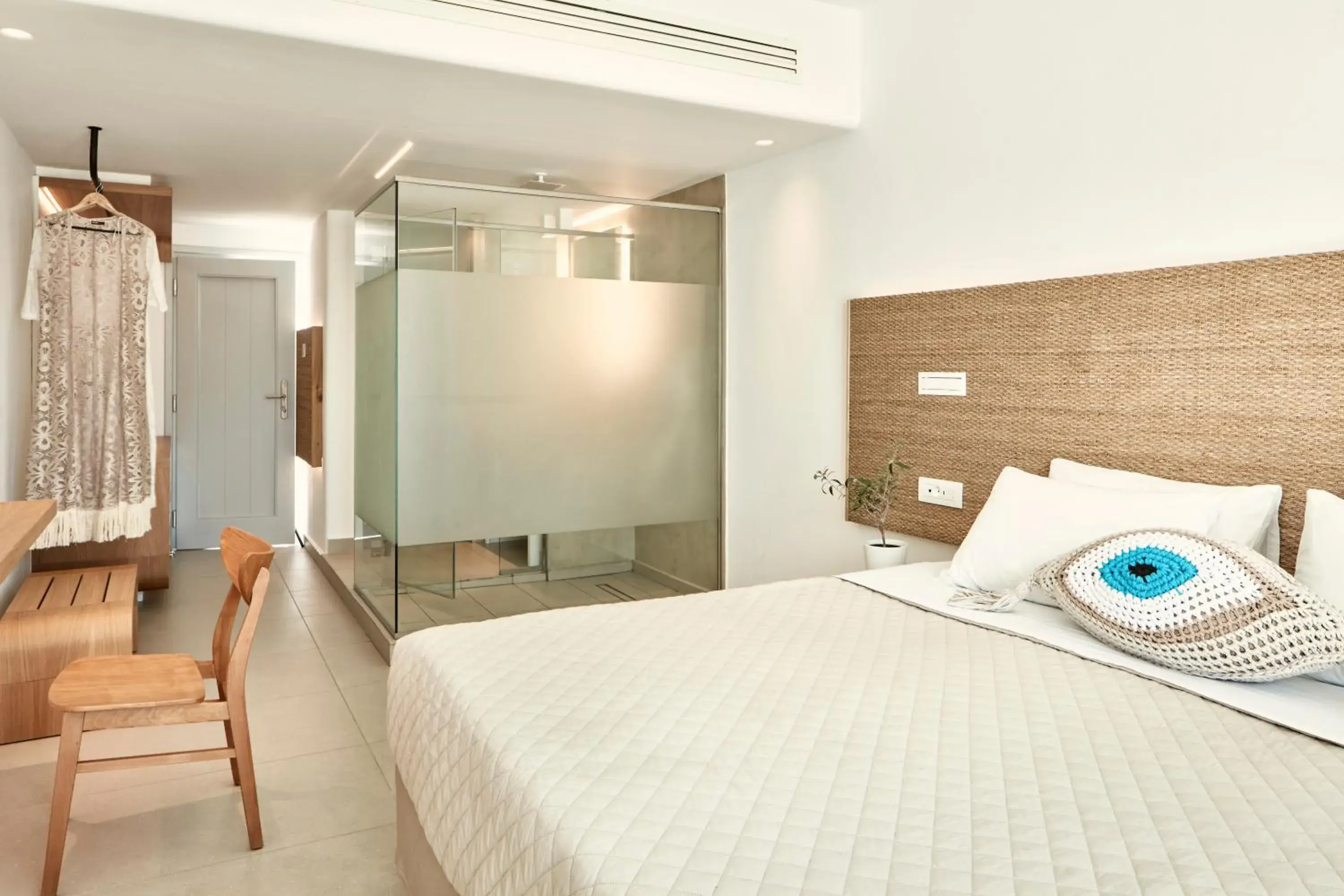 Photo of the whole room, Bed in Manoula's Beach Mykonos Resort Photo of the whole room, Bed in Manoula's Beach Mykonos Resort