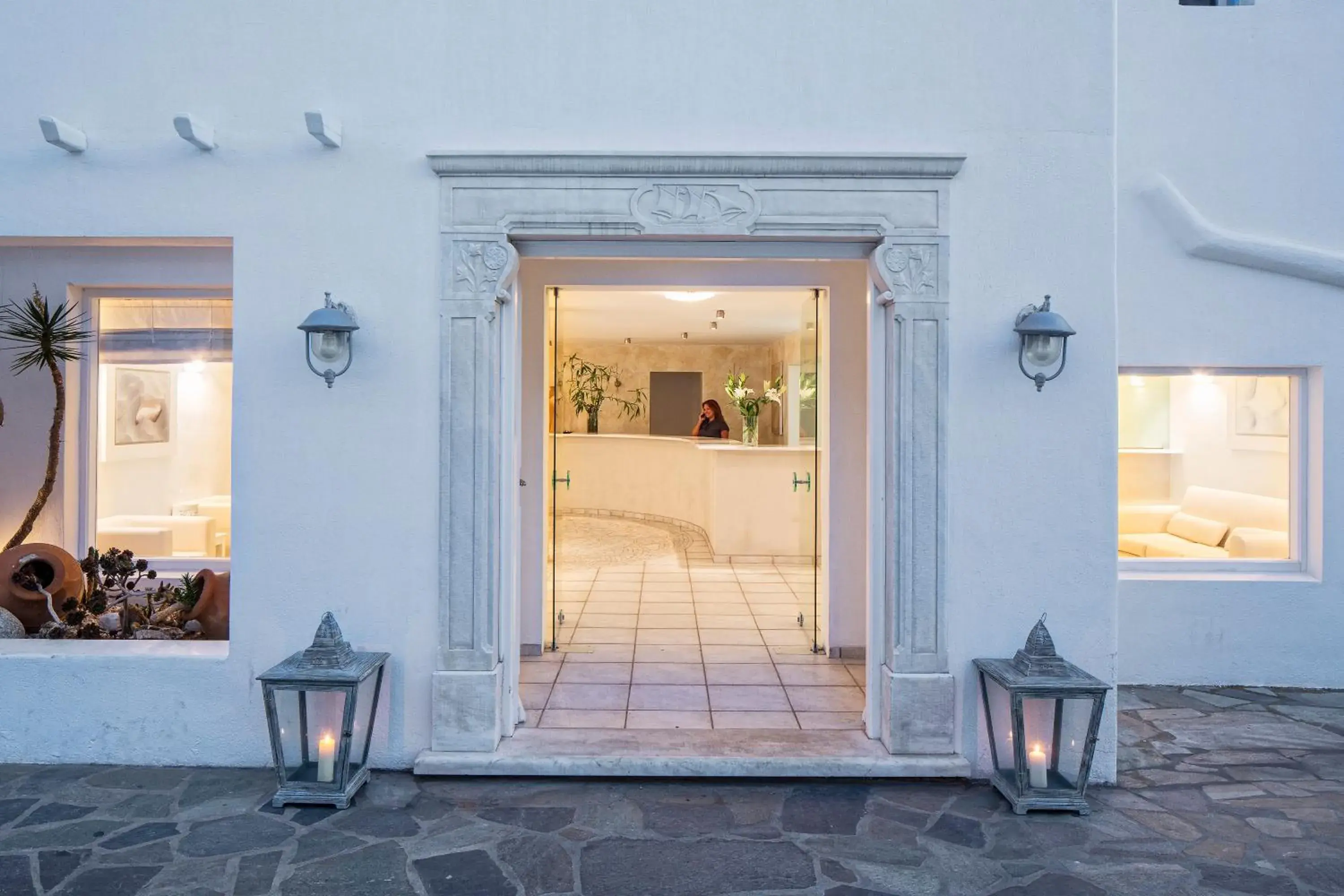 Facade/entrance in Manoula's Beach Mykonos Resort Facade/entrance in Manoula's Beach Mykonos Resort