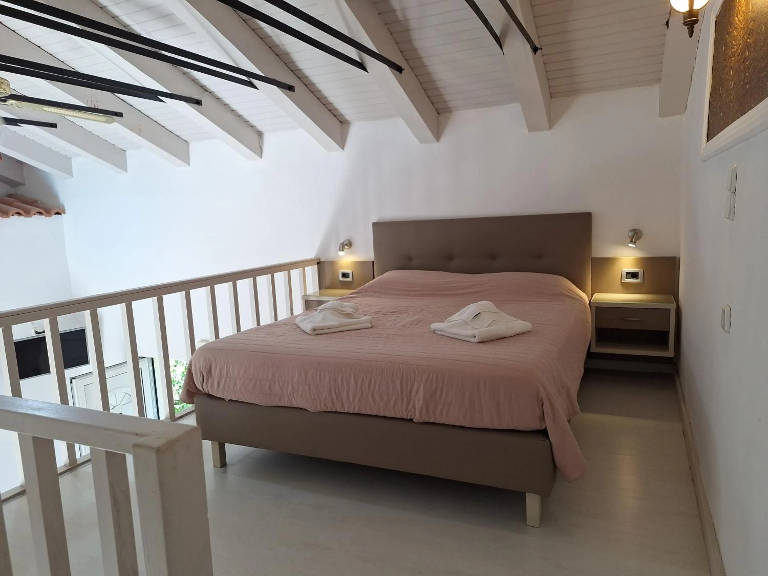Bedroom, Bed in Perla Beach