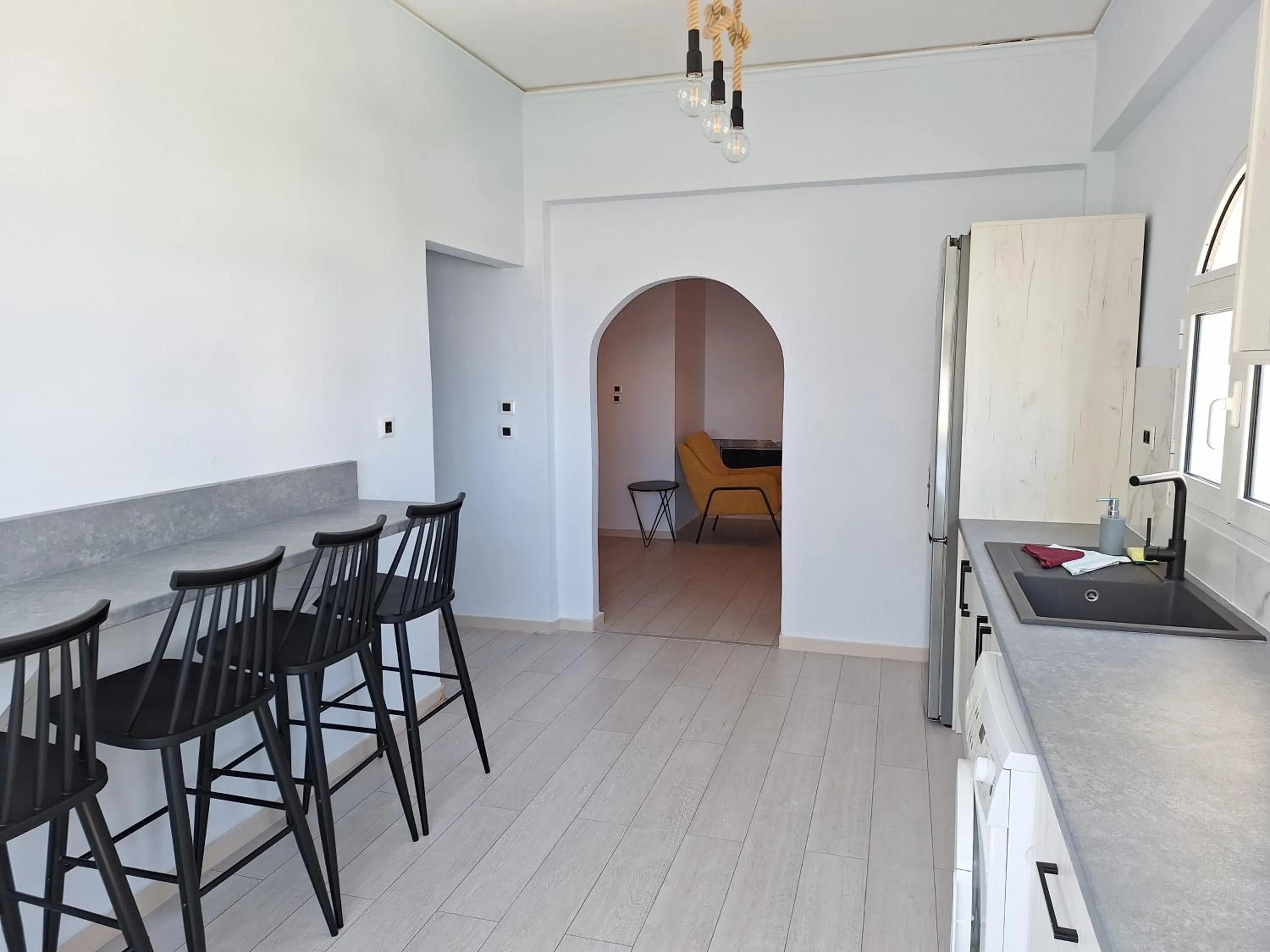 Dining area in Perla Beach