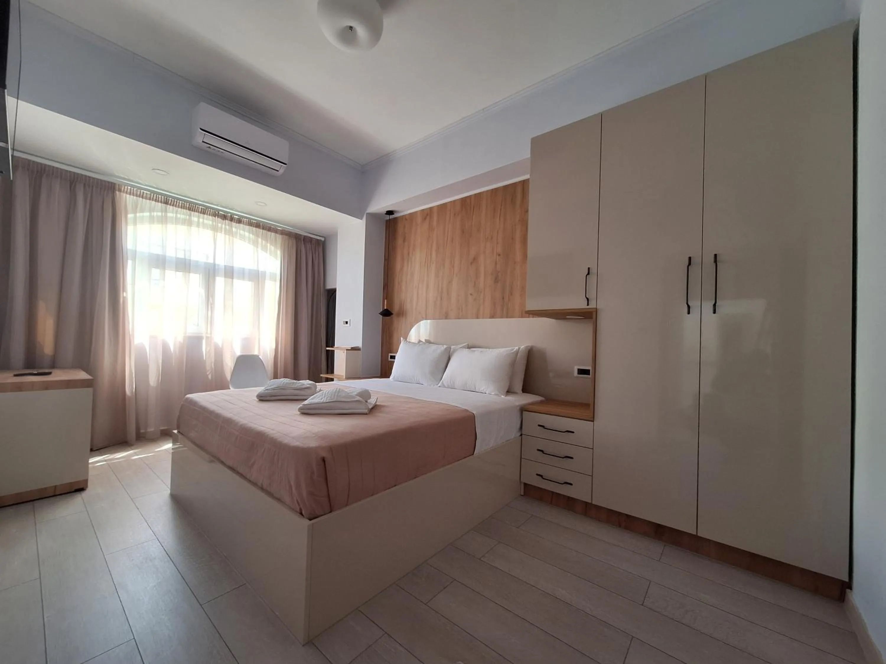 Bedroom, Bed in Perla Beach