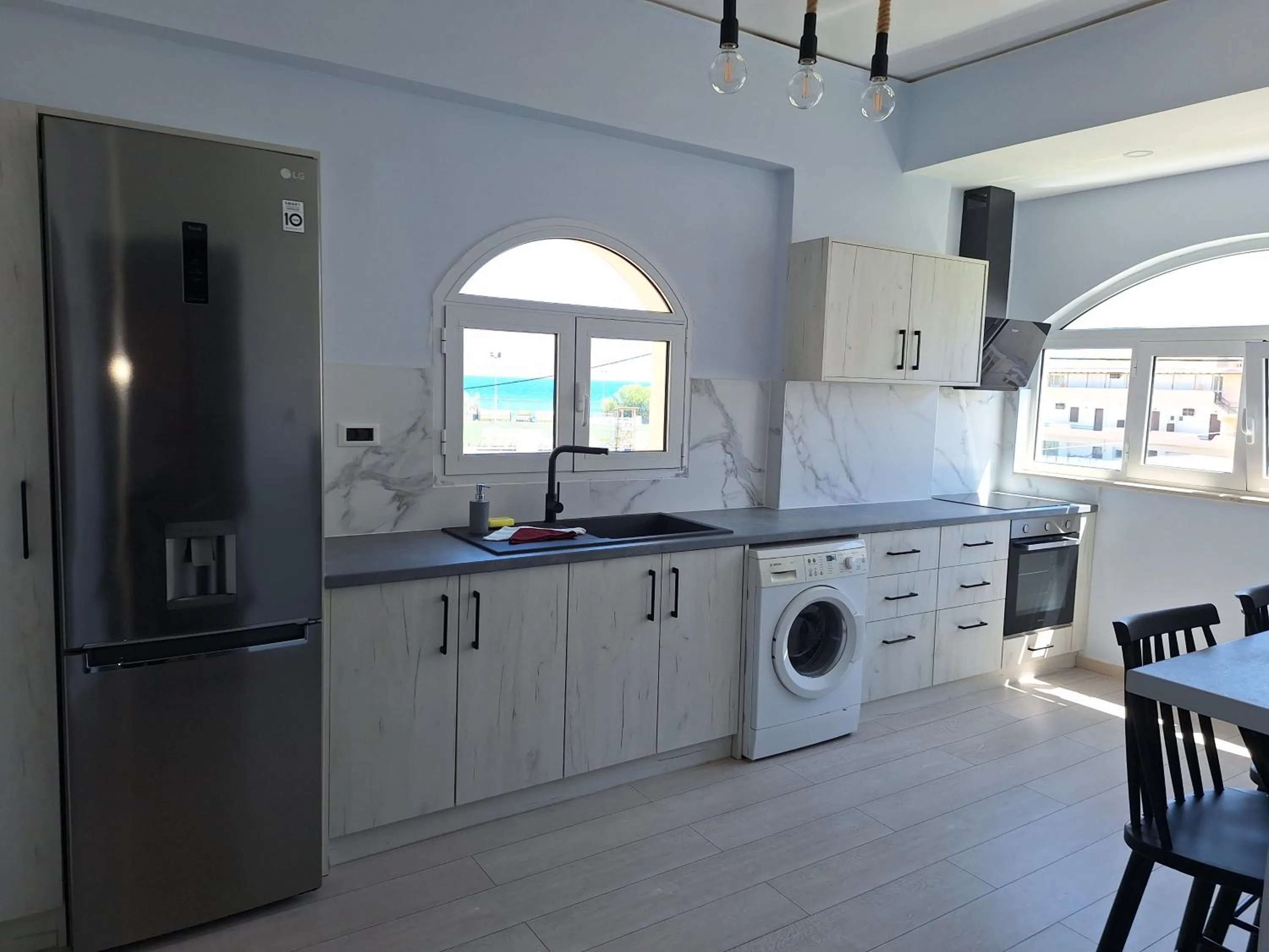 Kitchen or kitchenette in Perla Beach