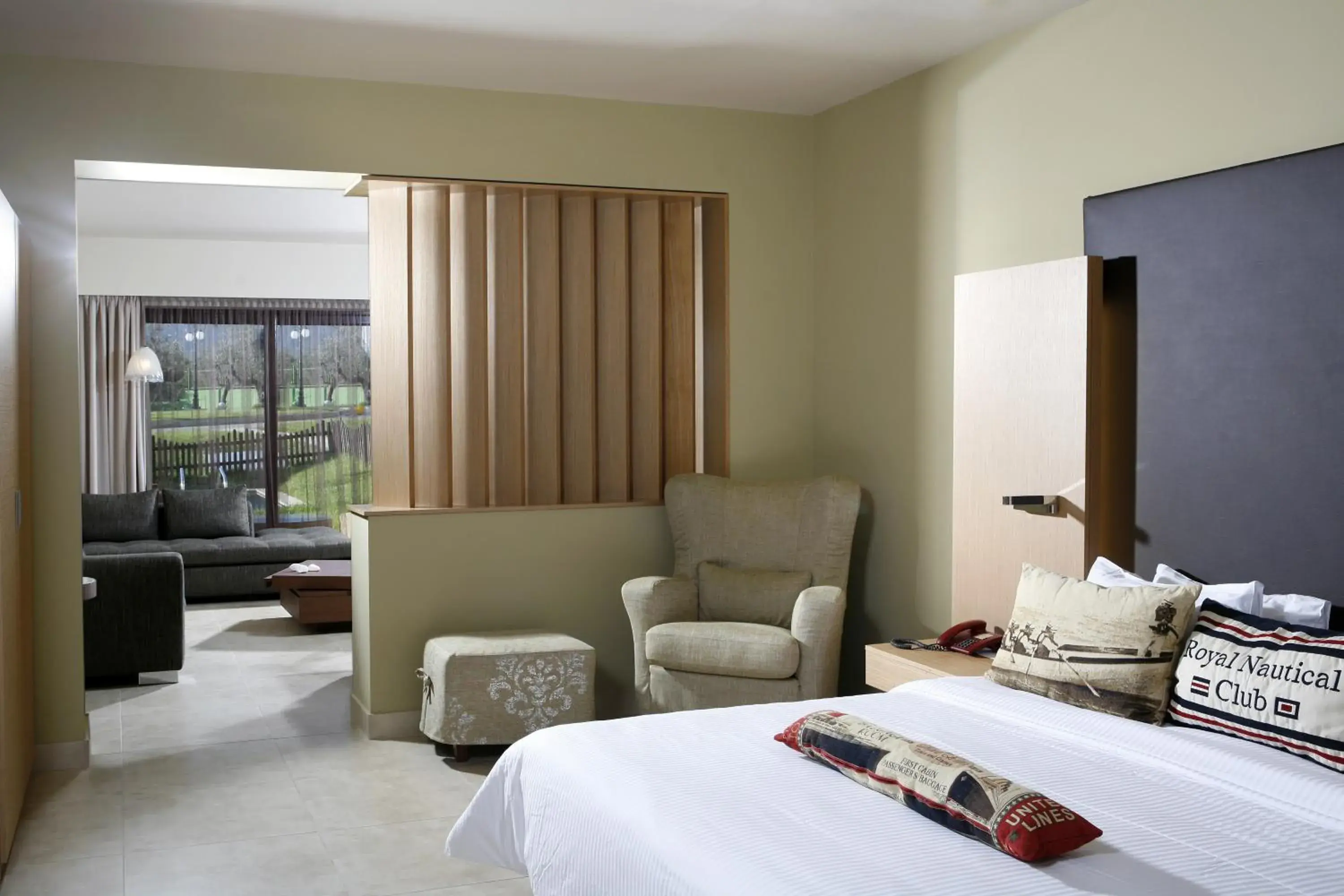 Bed in Elite City Resort Bed in Elite City Resort