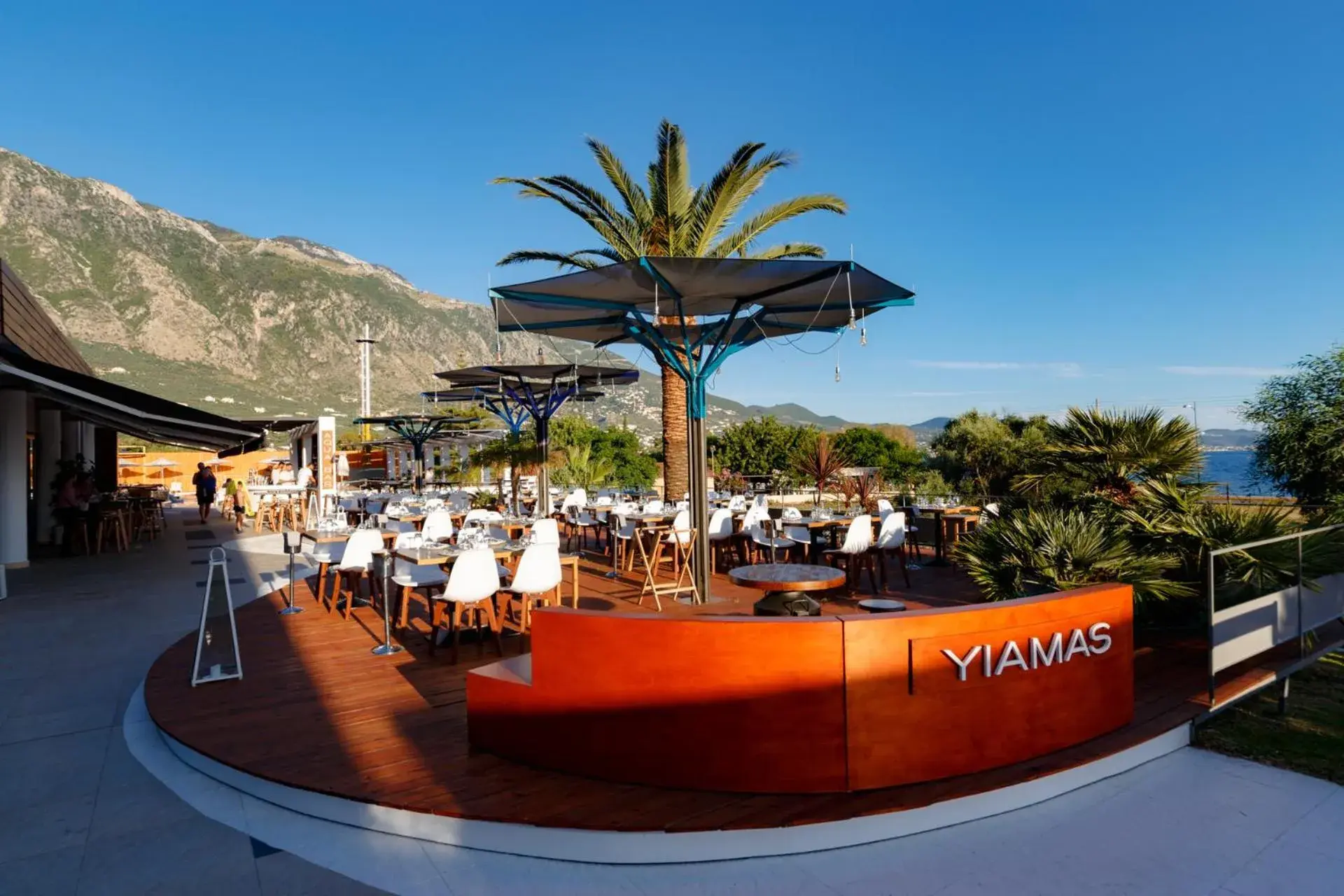 Restaurant/places to eat in Elite City Resort Restaurant/places to eat in Elite City Resort