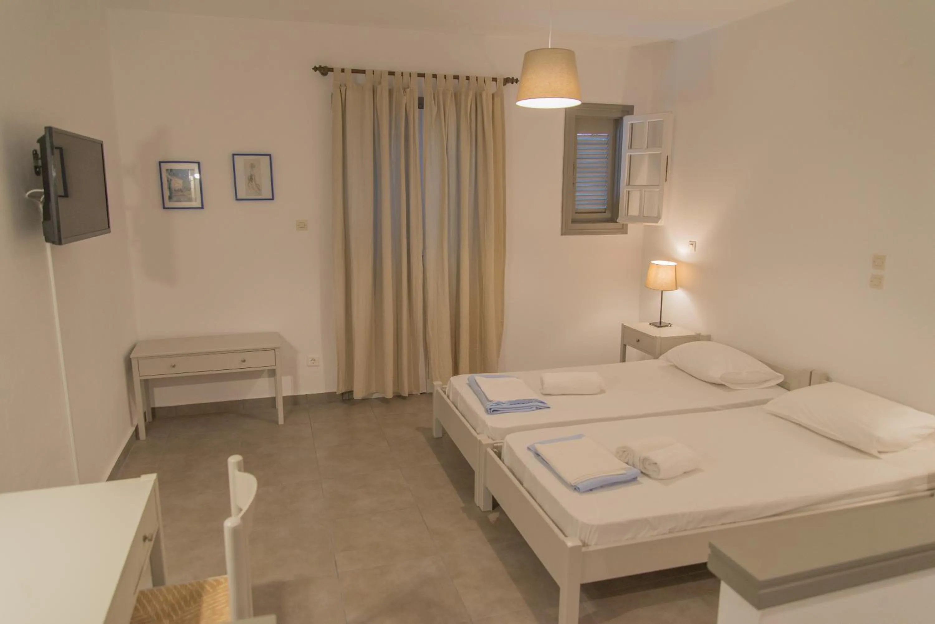 Bed in Ostria Hotel & Apartments