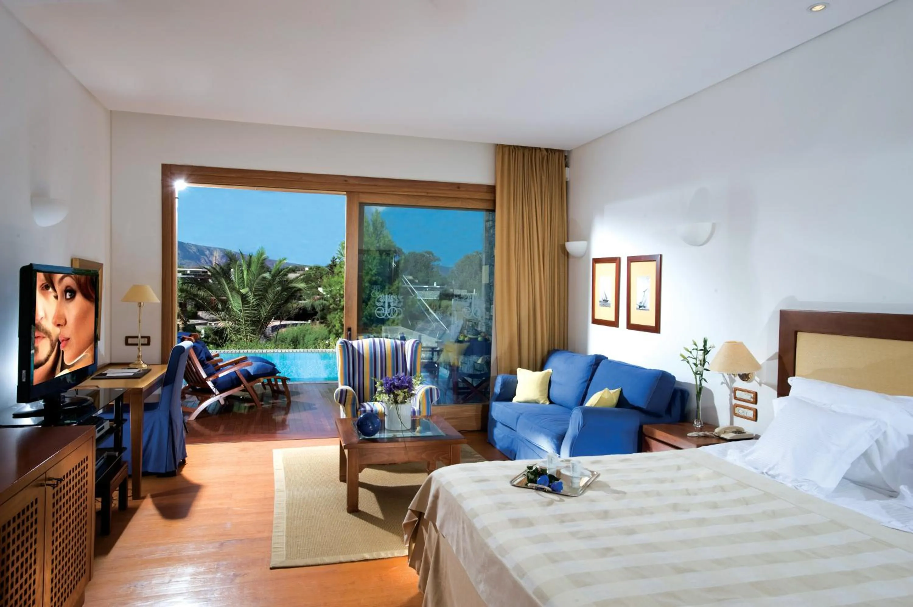 Photo of the whole room, Bed in Elounda Bay Palace, a Member of the Leading Hotels of the World
