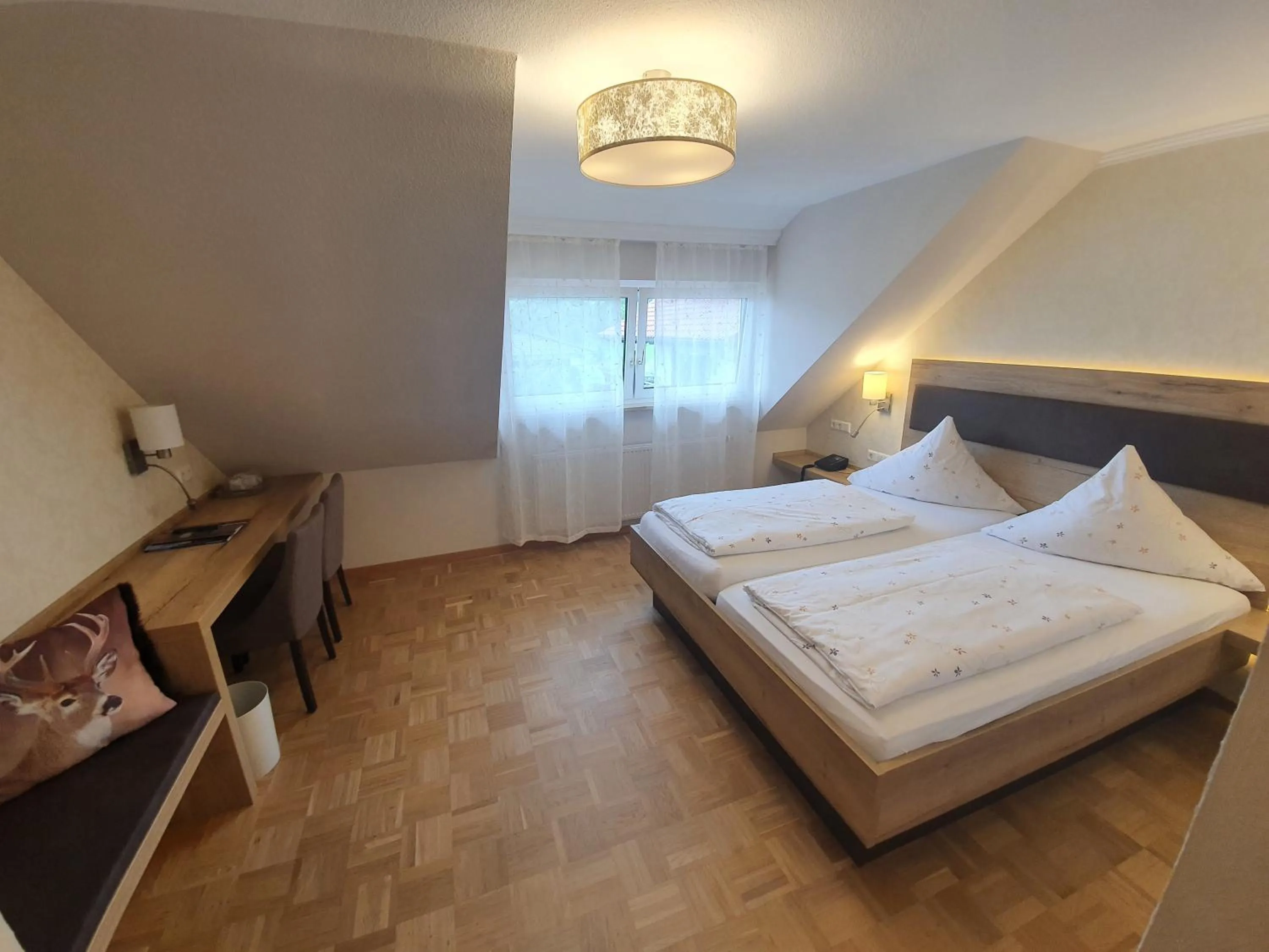 Photo of the whole room, Bed in Hotel & Restaurant "Am Obstgarten"