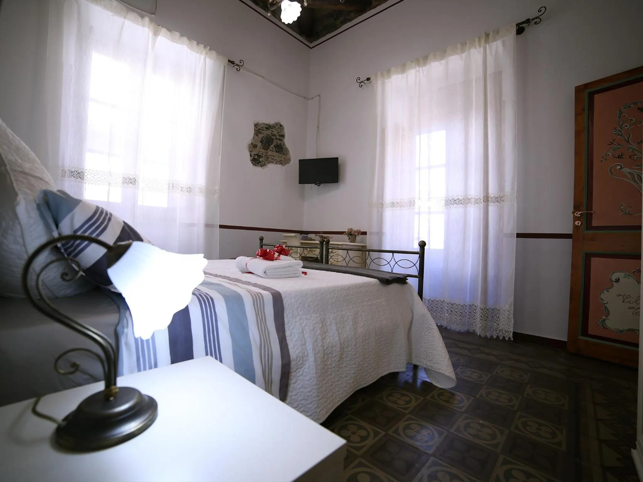 Decorative detail in Villa Teresa B&B