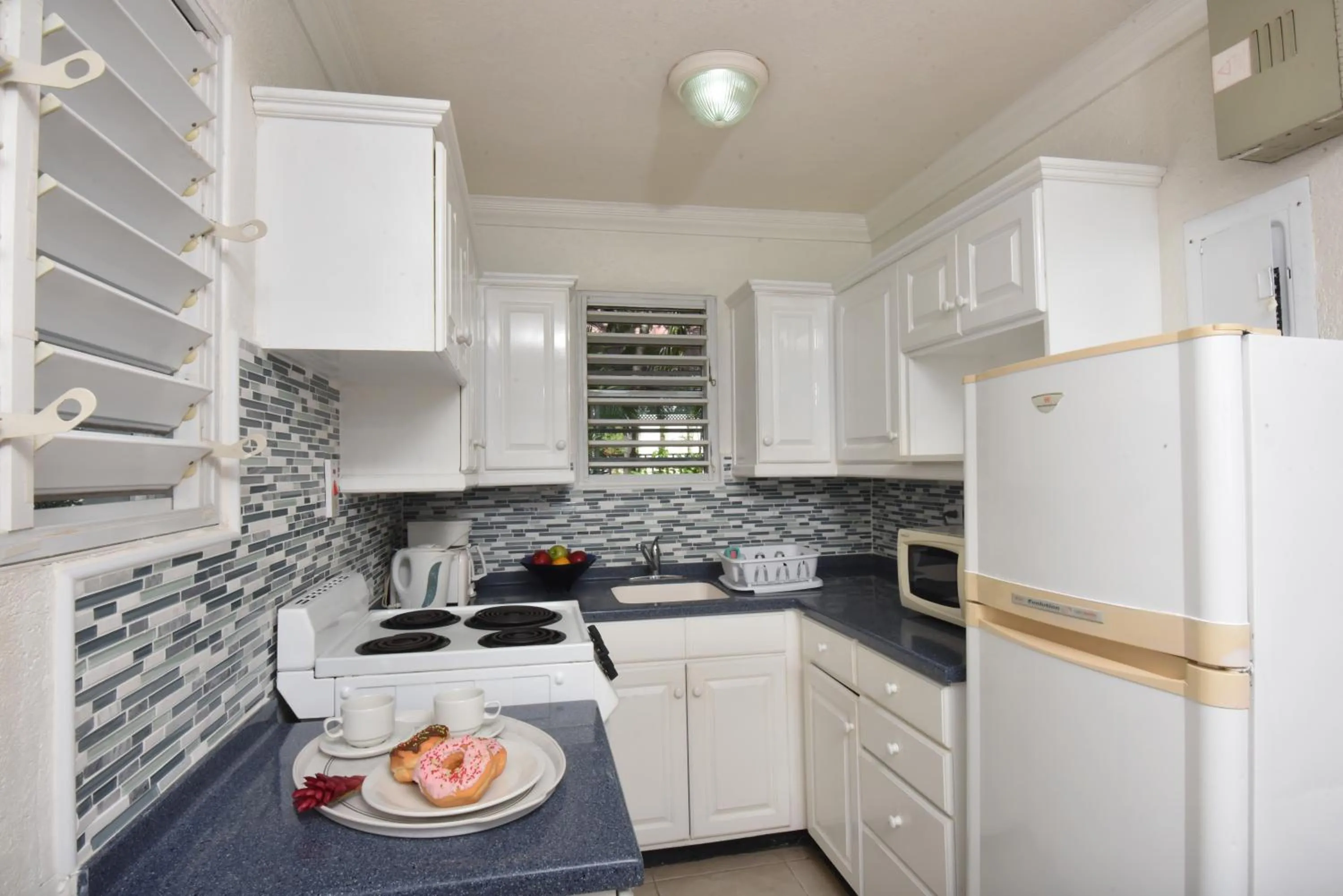 Coffee/tea facilities in Blue Orchids Beach Hotel