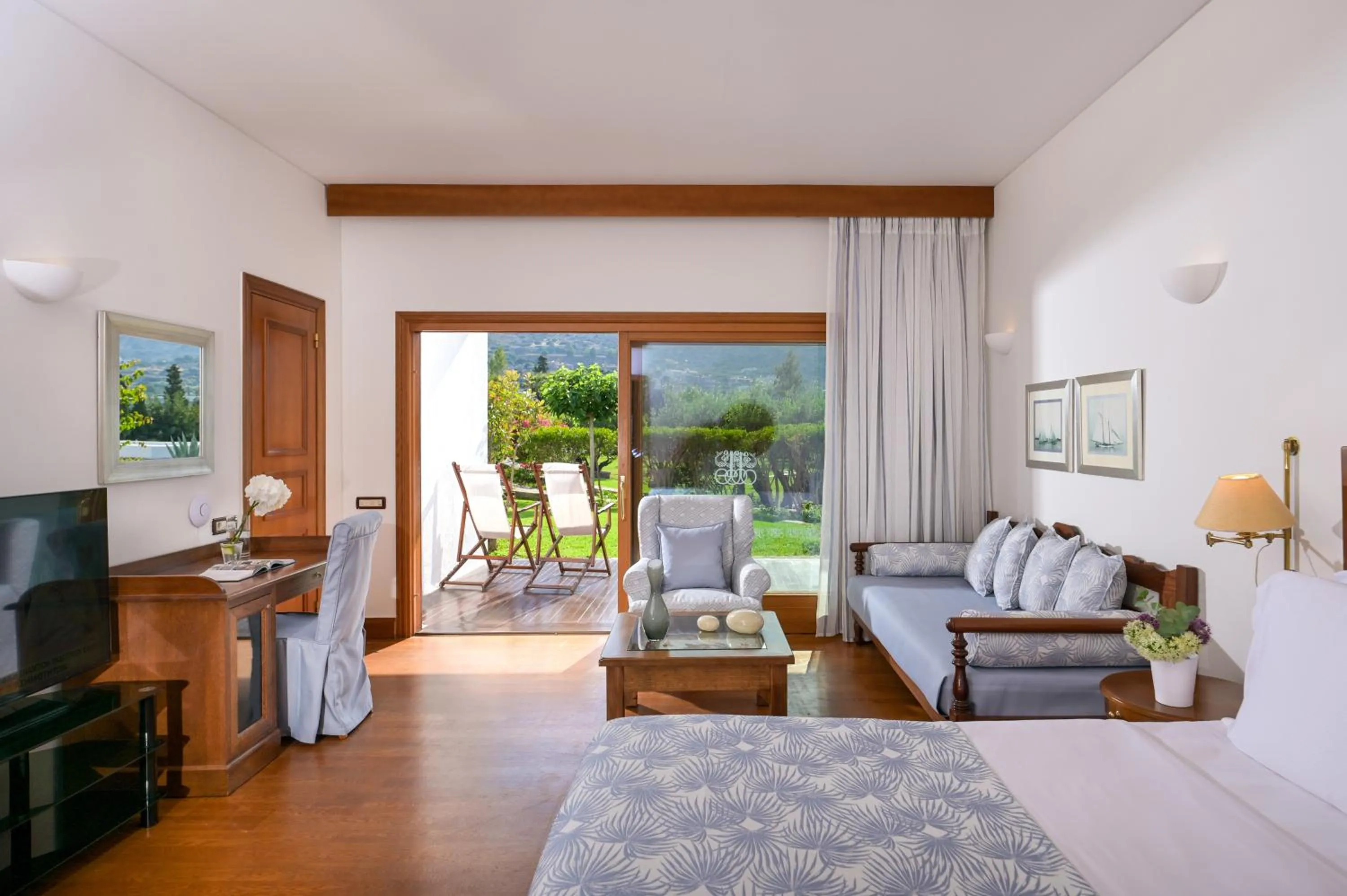 Bedroom, Bed in Elounda Beach Hotel & Villas, a Member of the Leading Hotels of the World