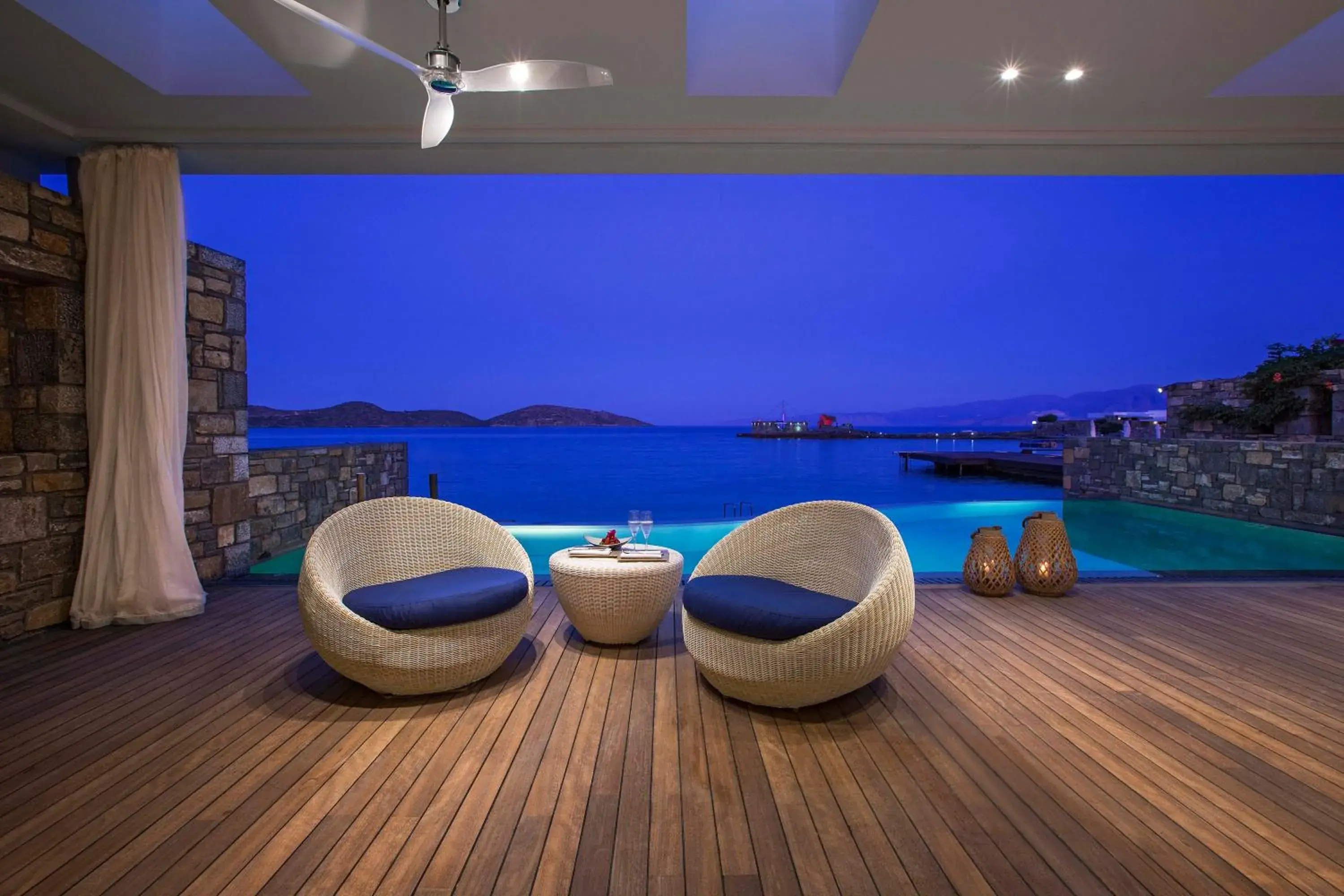 Swimming pool in Elounda Beach Hotel & Villas, a Member of the Leading Hotels of the World Swimming pool in Elounda Beach Hotel & Villas, a Member of the Leading Hotels of the World