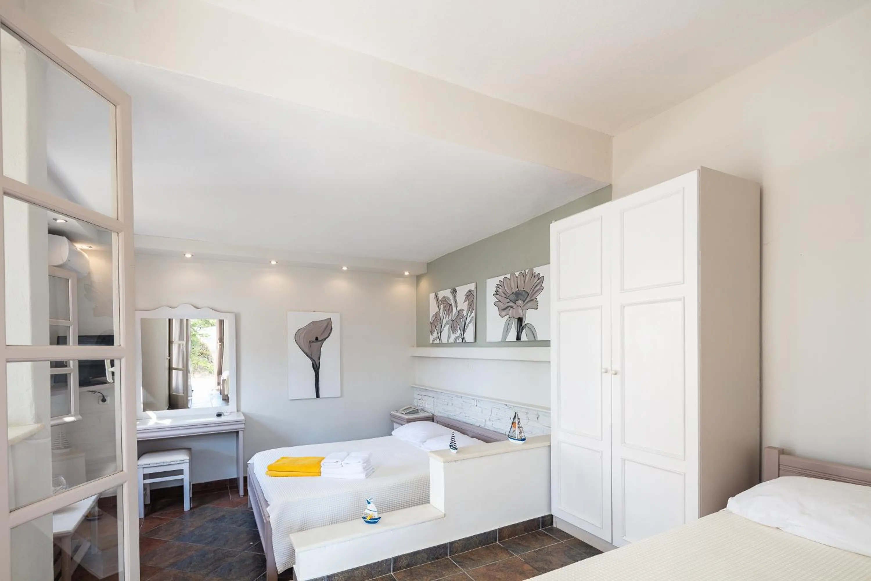 Bed in Kavuras Village Hotel & Suites