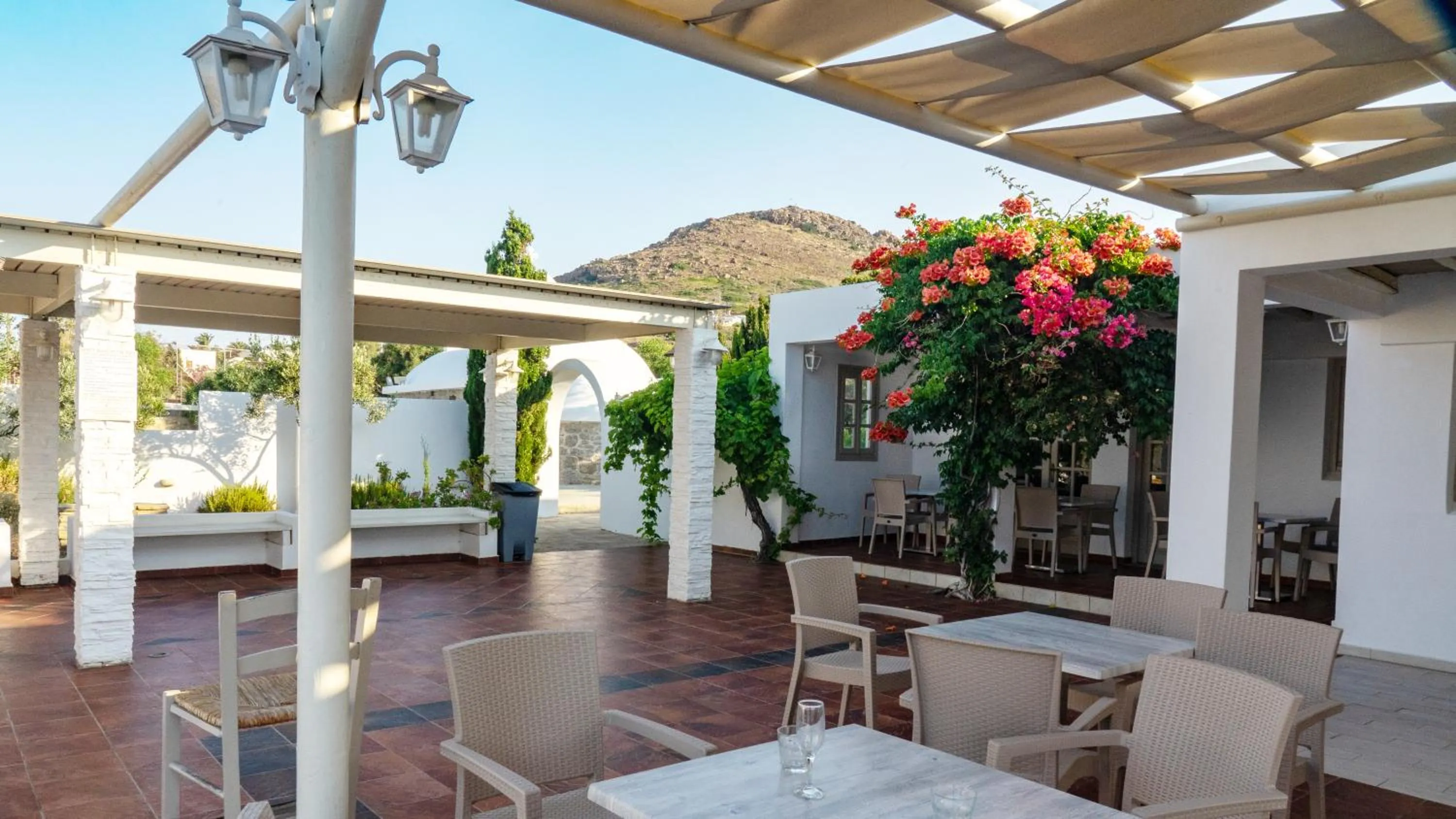 Seating area in Kavuras Village Hotel & Suites