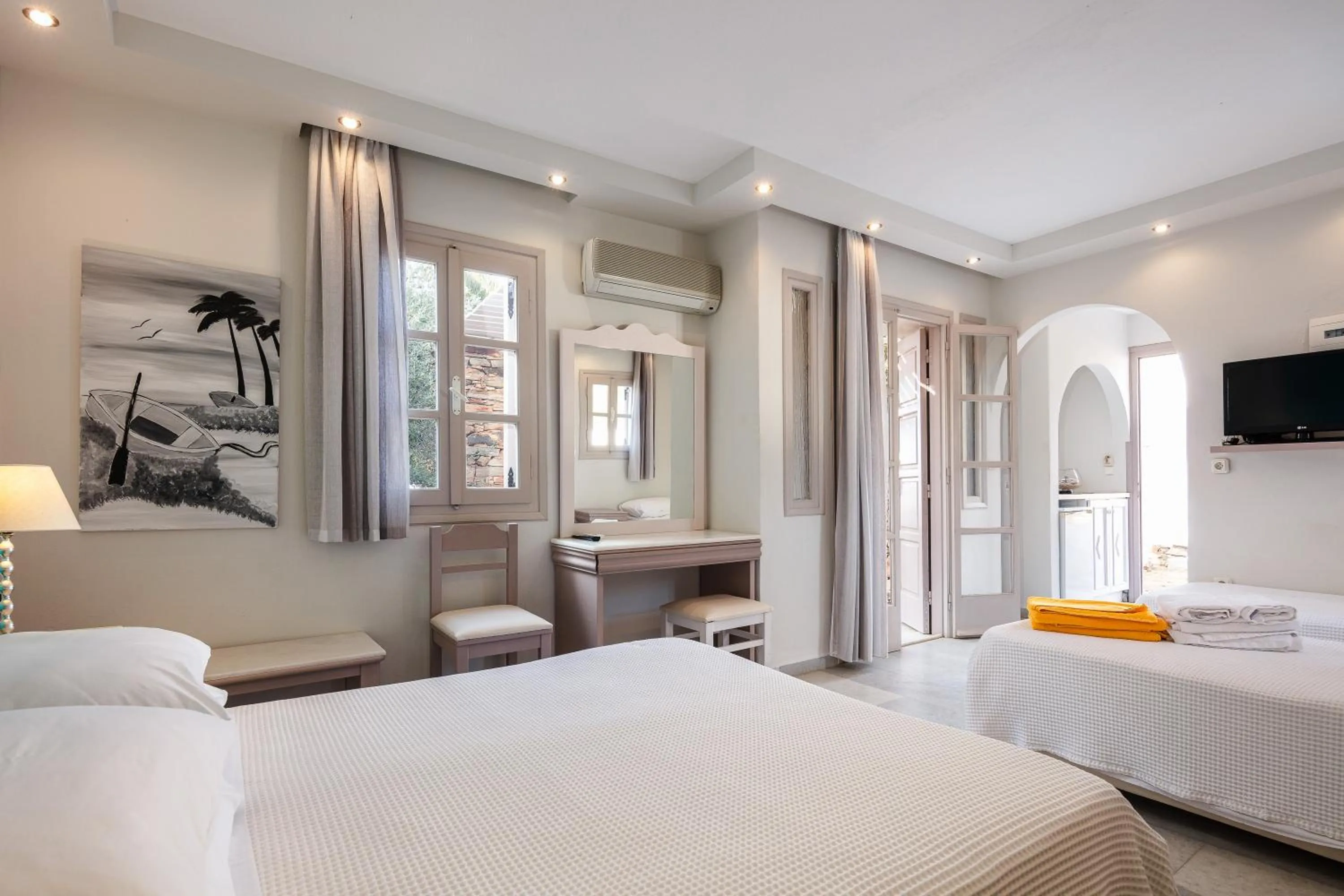 Bed in Kavuras Village Hotel & Suites