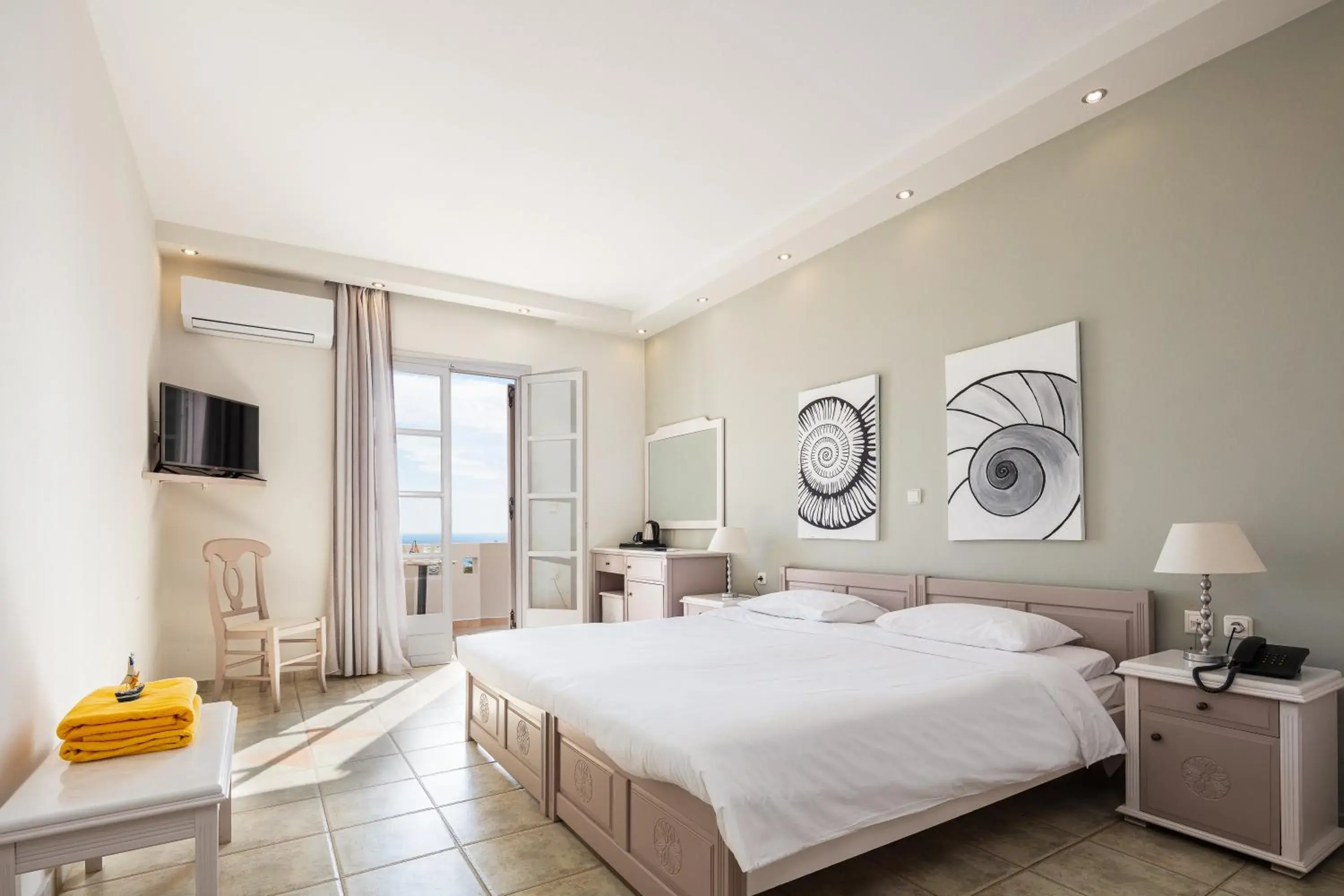 Bedroom, Bed in Kavuras Village Hotel & Suites Bedroom, Bed in Kavuras Village Hotel & Suites