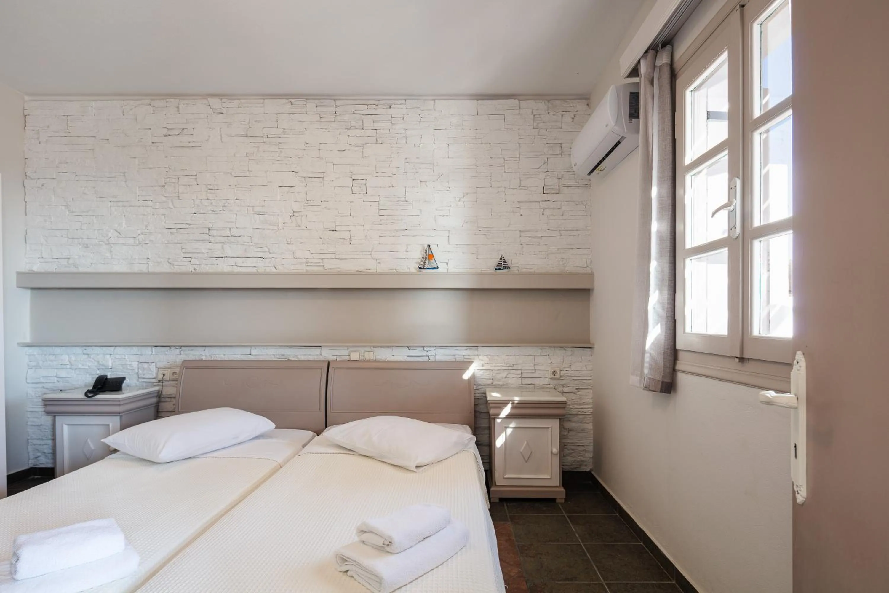 Bed in Kavuras Village Hotel & Suites