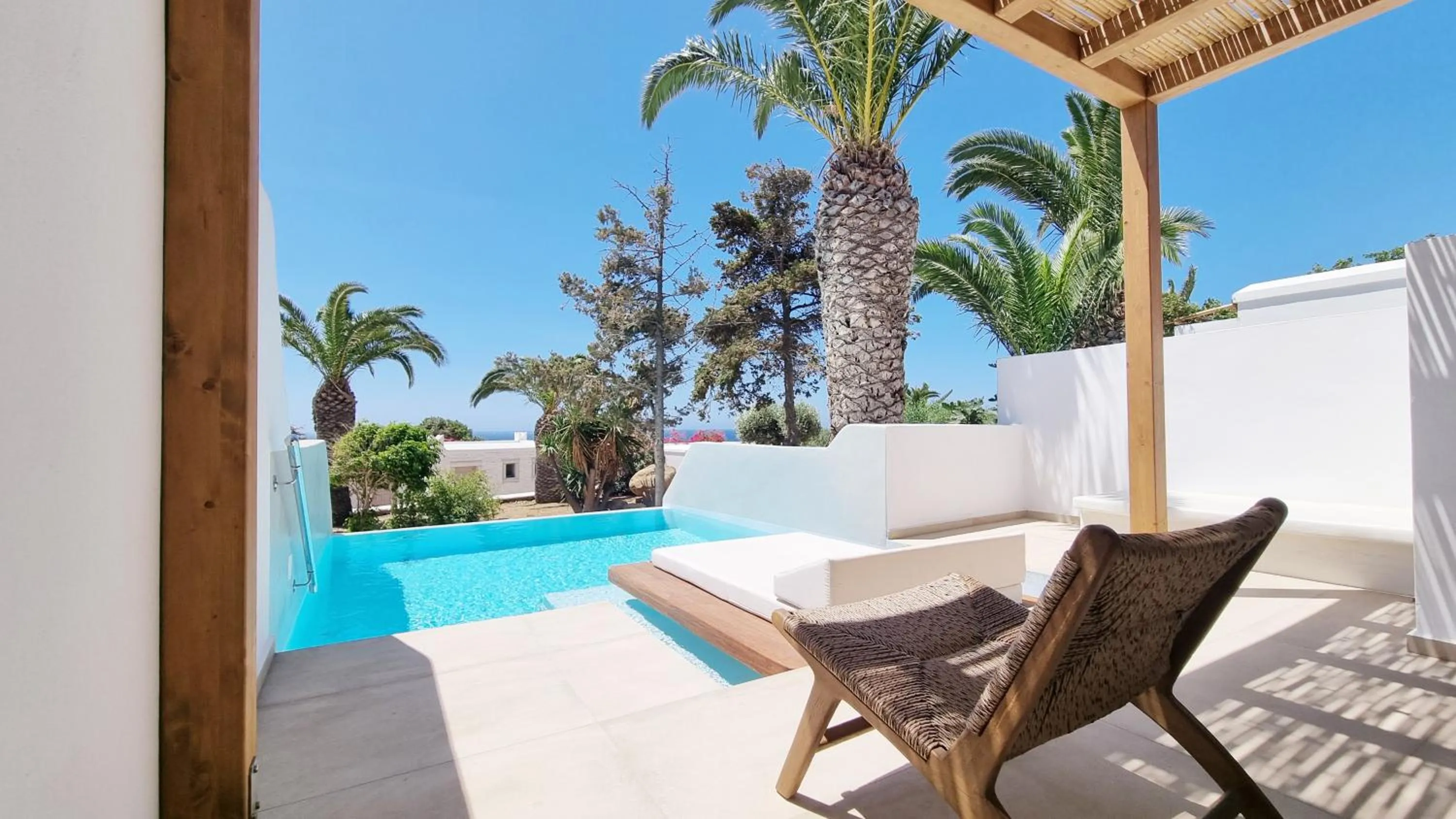 Swimming pool in Kavuras Village Hotel & Suites