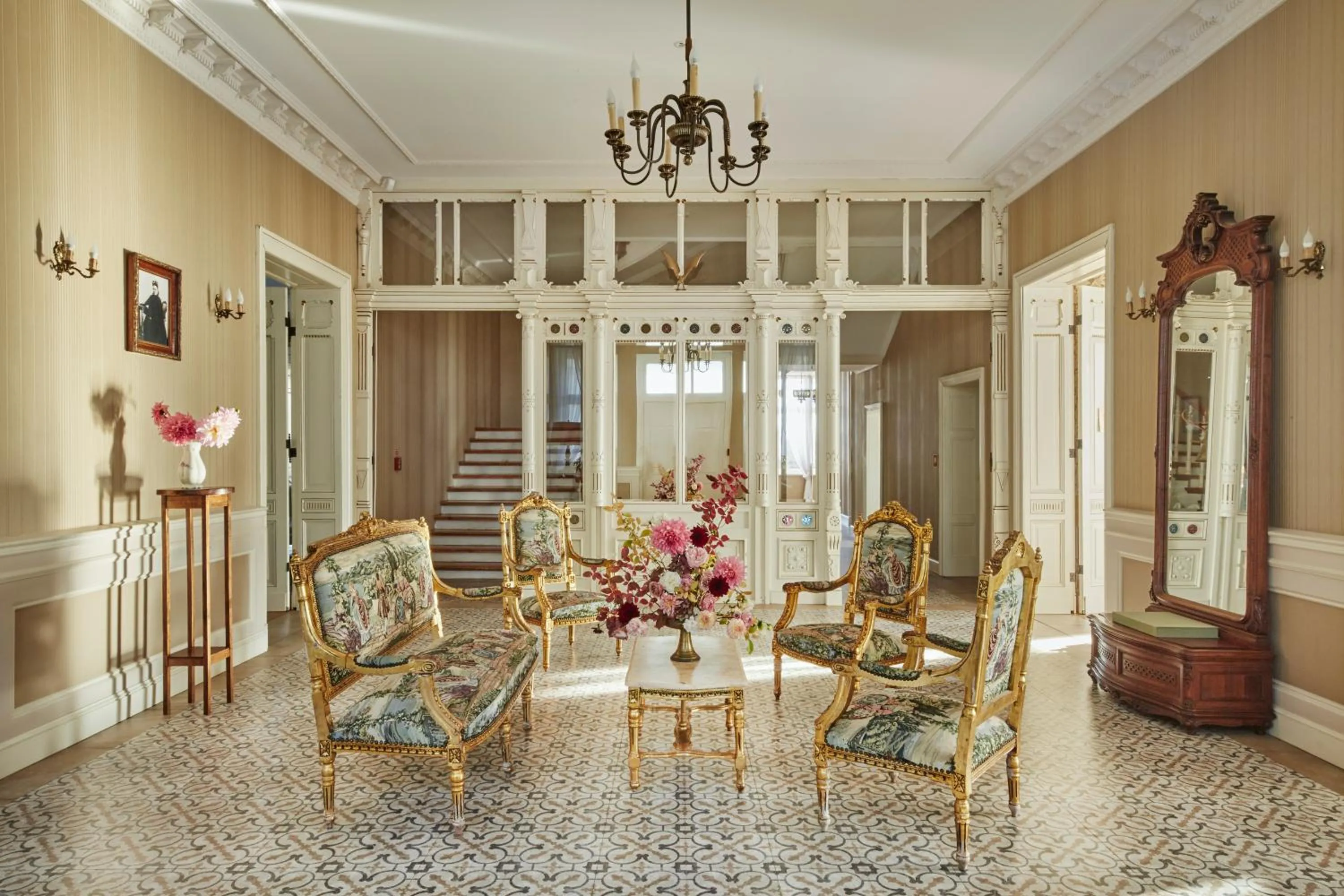 Lobby or reception in Pałac w Orli - pokoje, restauracja