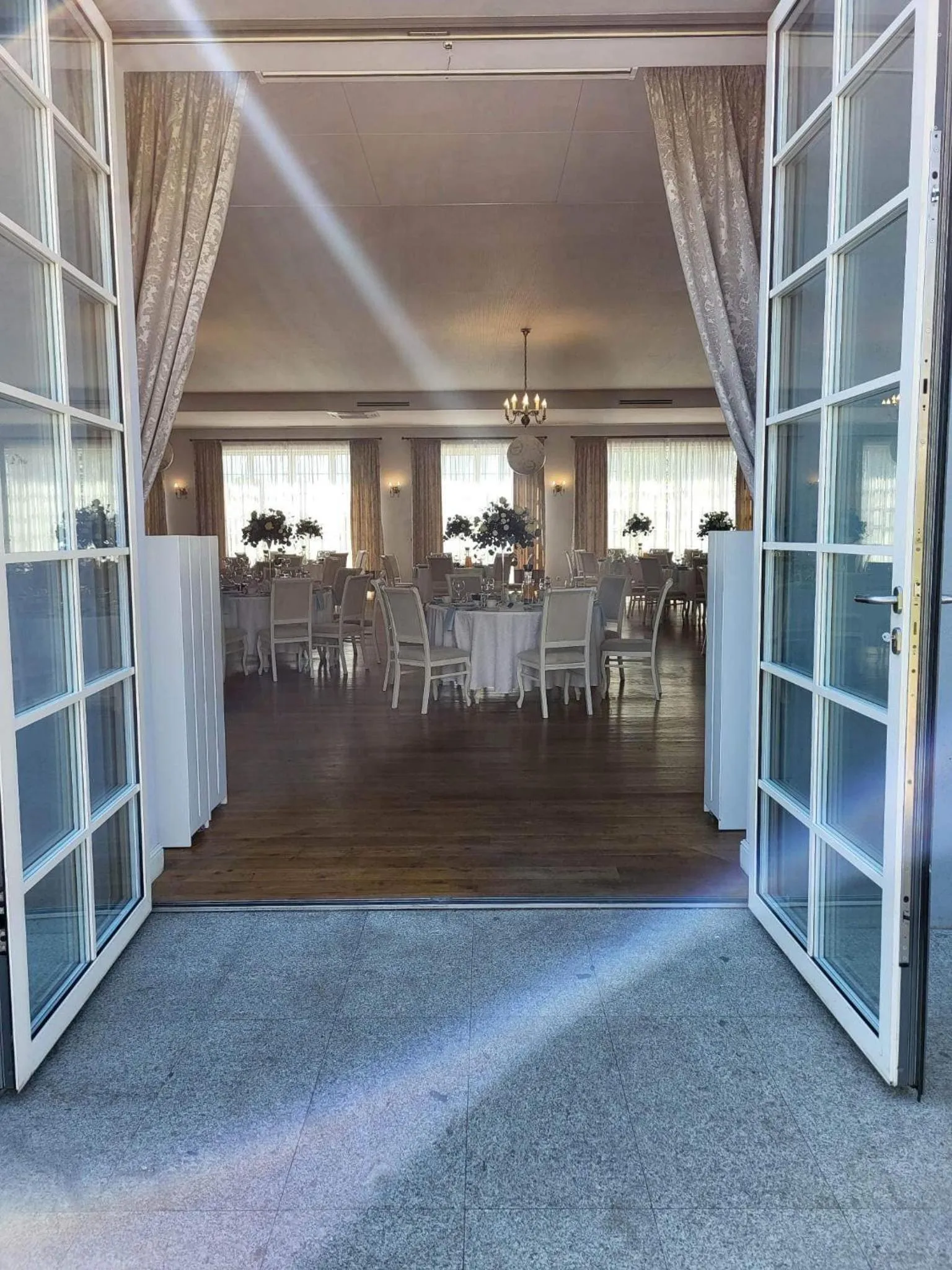 Pałac w Orli - pokoje, restauracja