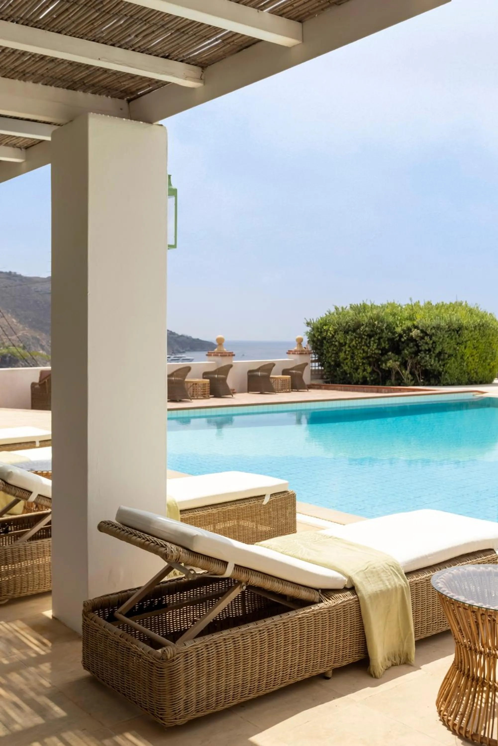 Swimming pool in Dorion Hotel