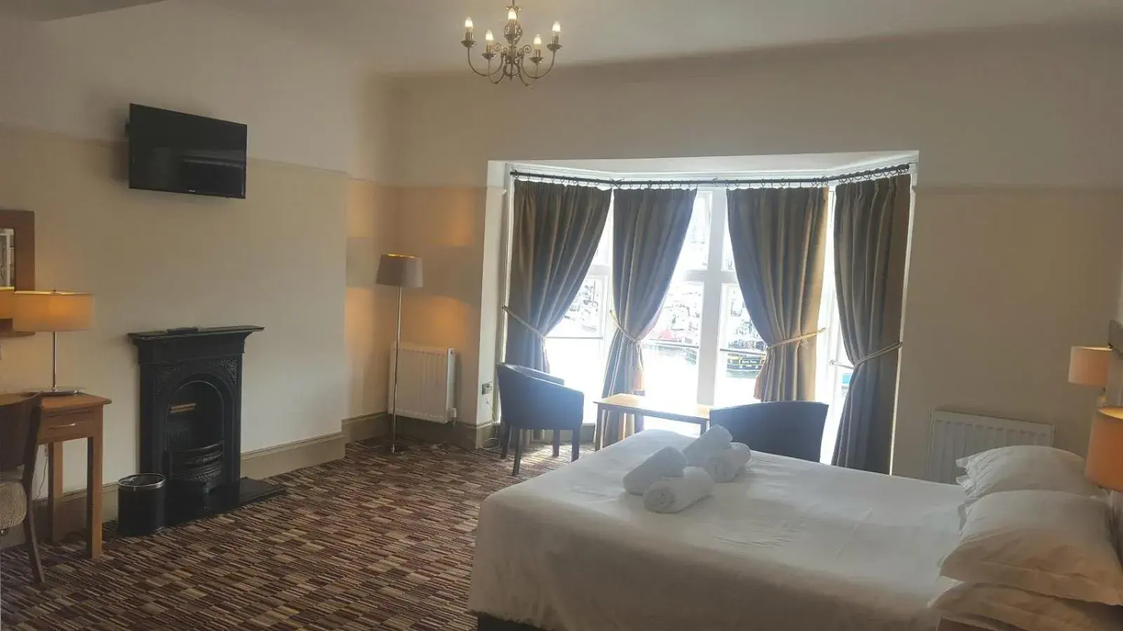 Bedroom, Bed in The Dolphin Hotel Bedroom, Bed in The Dolphin Hotel