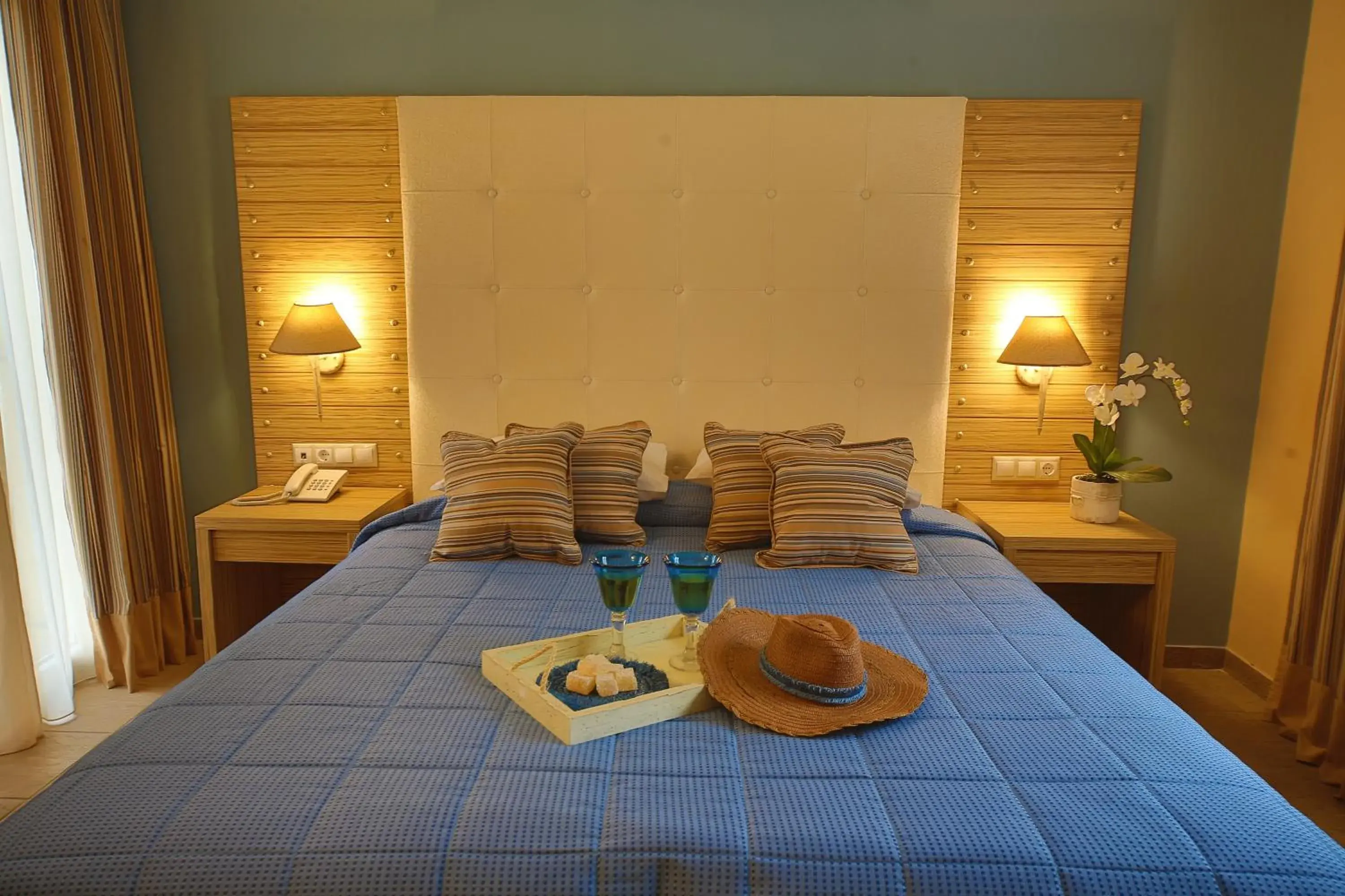 Double Room in Dolphin Bay Seaside Resort & Suites Double Room in Dolphin Bay Seaside Resort & Suites