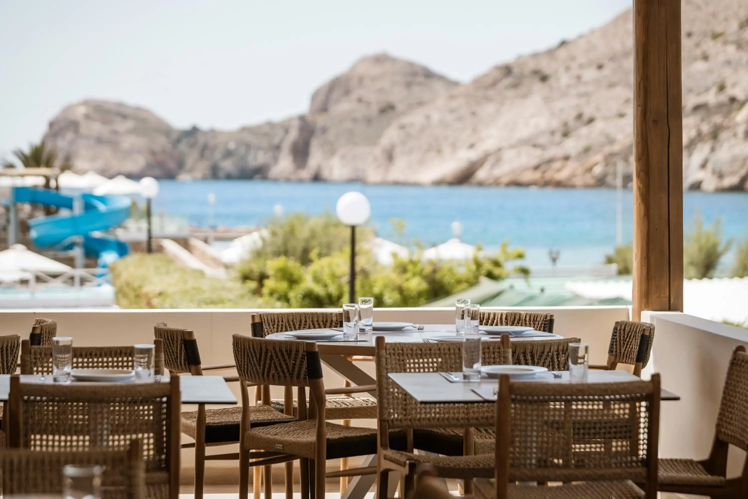 Restaurant/places to eat in Dolphin Bay Seaside Resort & Suites Restaurant/places to eat in Dolphin Bay Seaside Resort & Suites