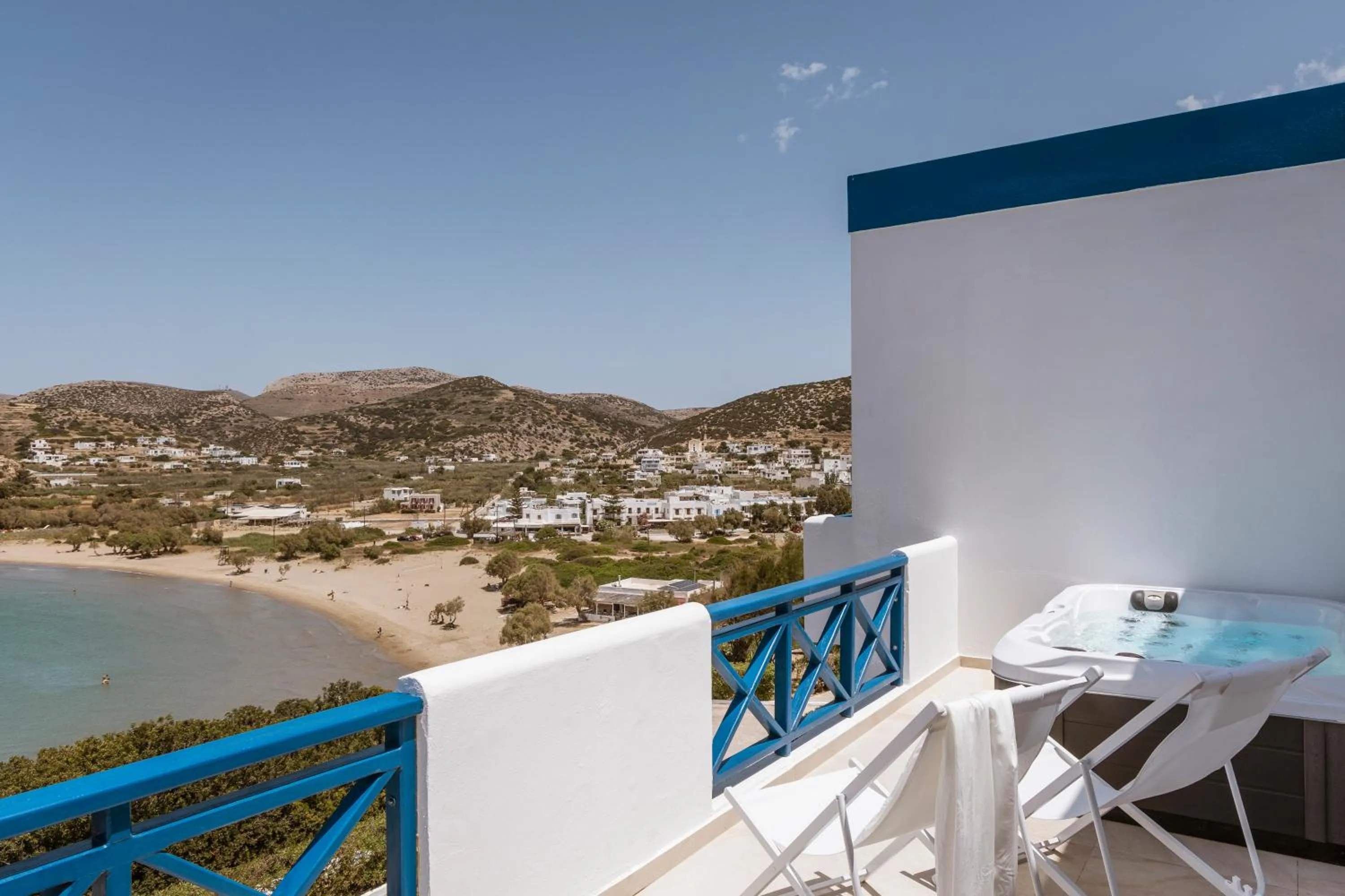 Balcony/Terrace in Dolphin Bay Seaside Resort & Suites