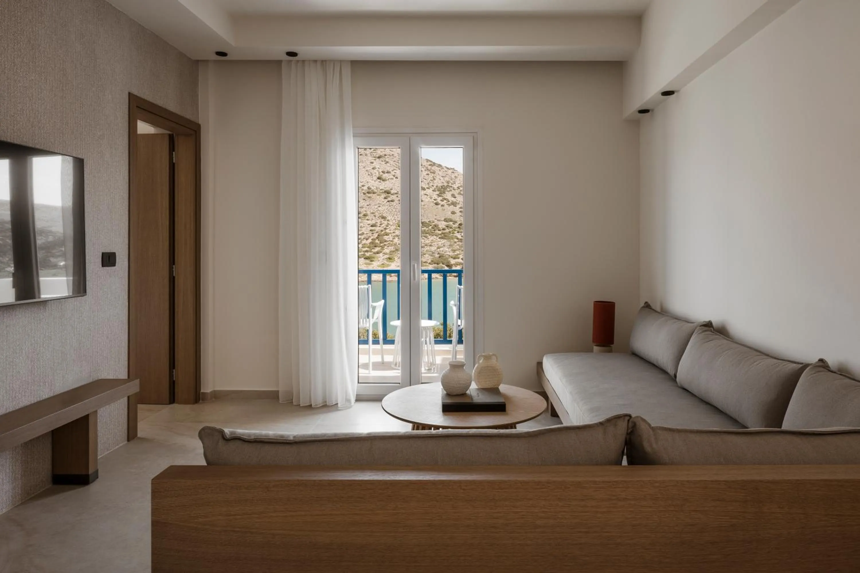 Living room in Dolphin Bay Seaside Resort & Suites