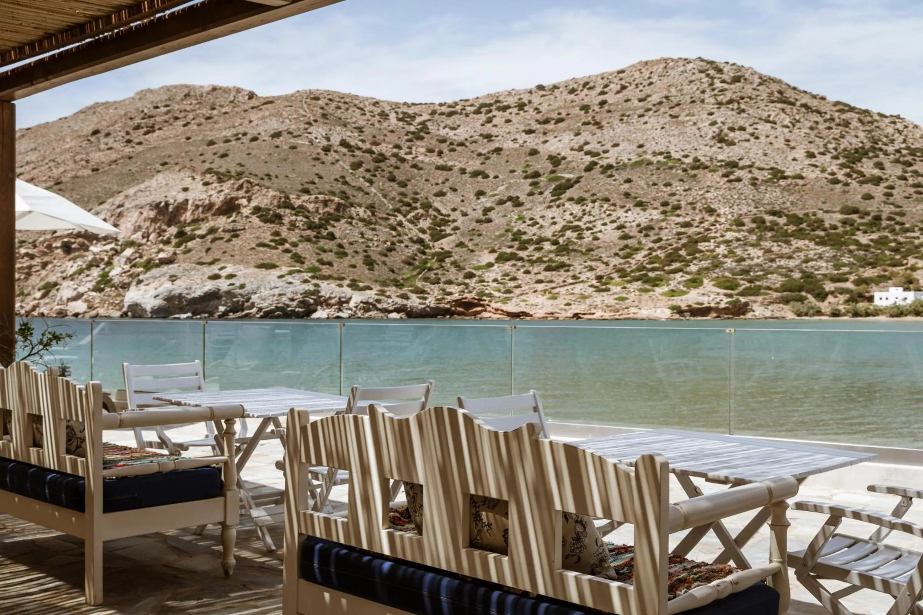 Restaurant/places to eat in Dolphin Bay Seaside Resort & Suites