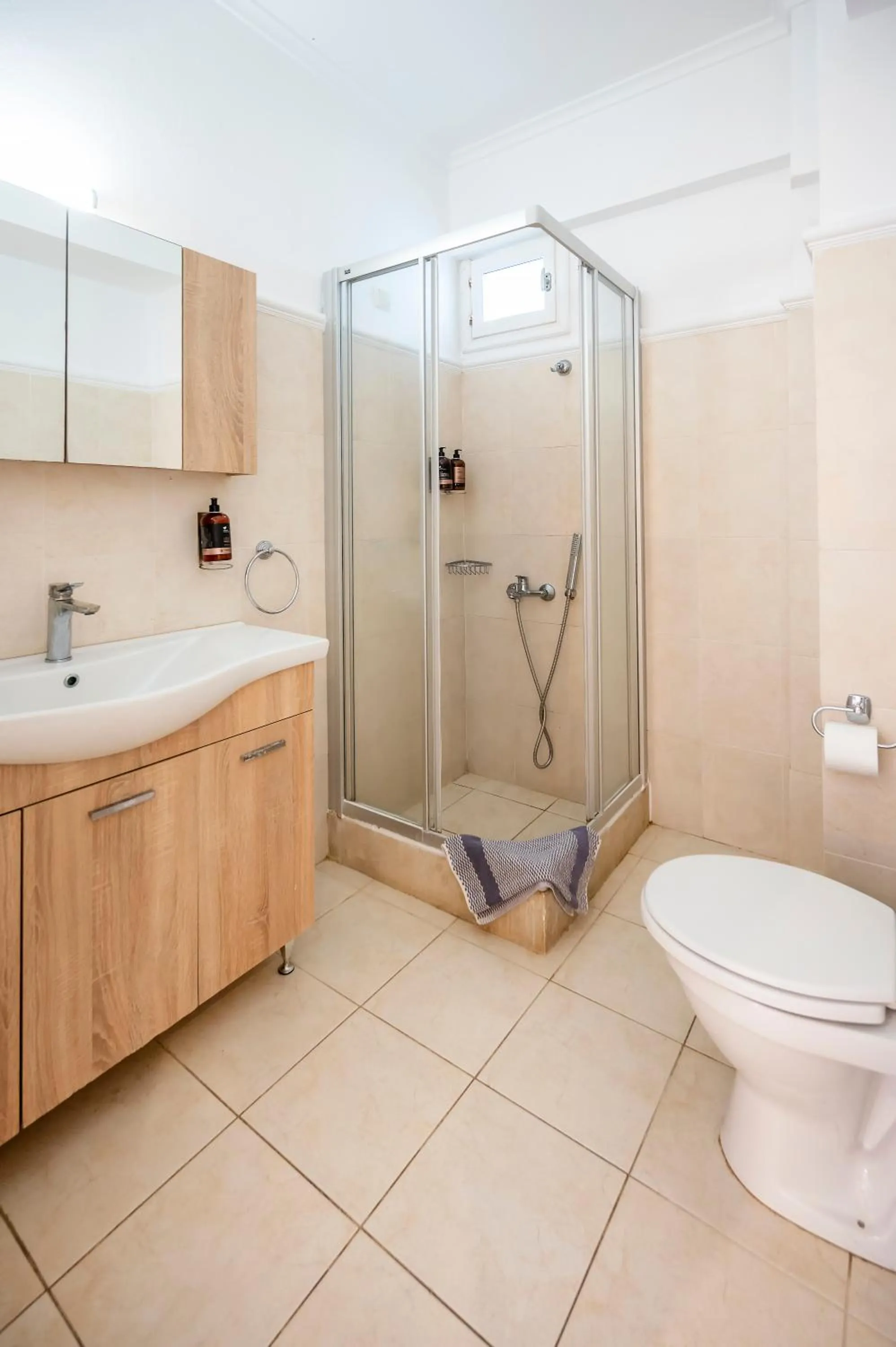 Bathroom in Smy Mediterranean White Santorini