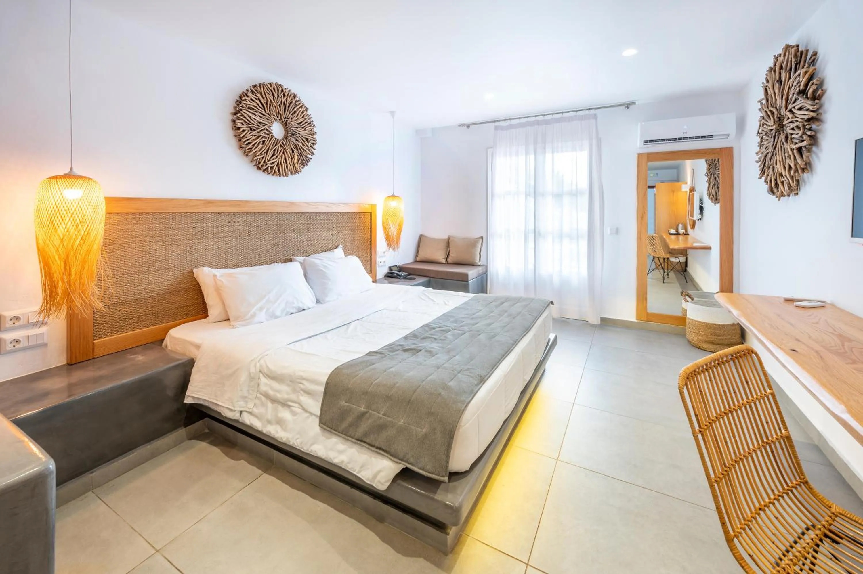 Bedroom, Bed in Smy Mediterranean White Santorini