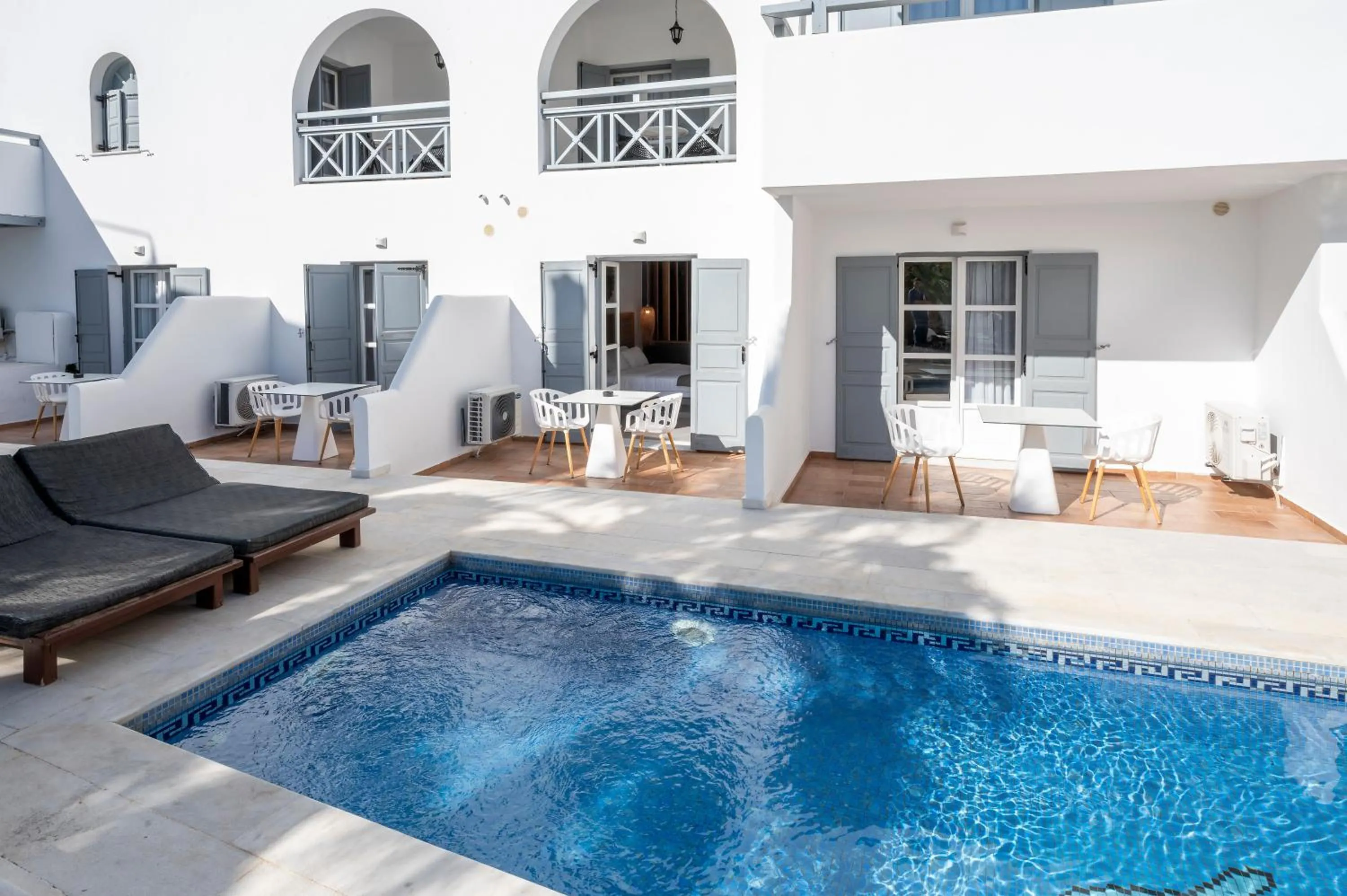 Swimming pool in Smy Mediterranean White Santorini