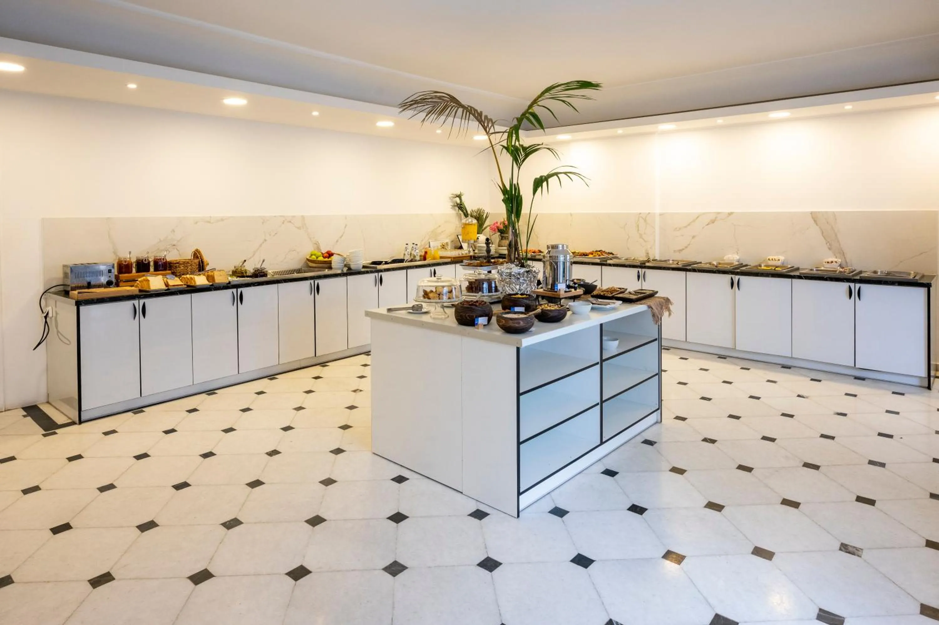 Breakfast in Smy Mediterranean White Santorini