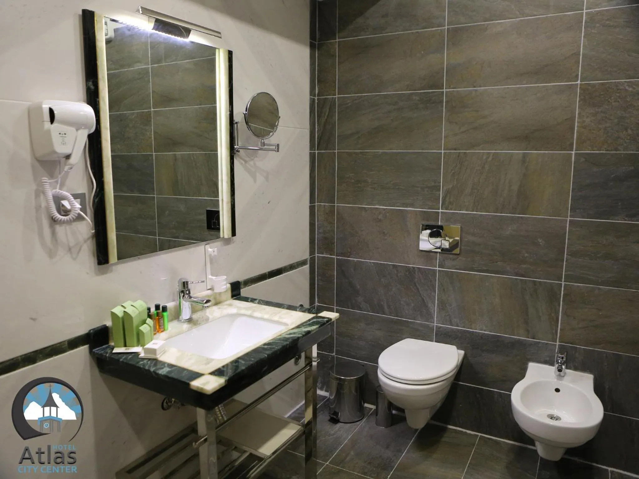 Bathroom in Atlas City Center Hotel