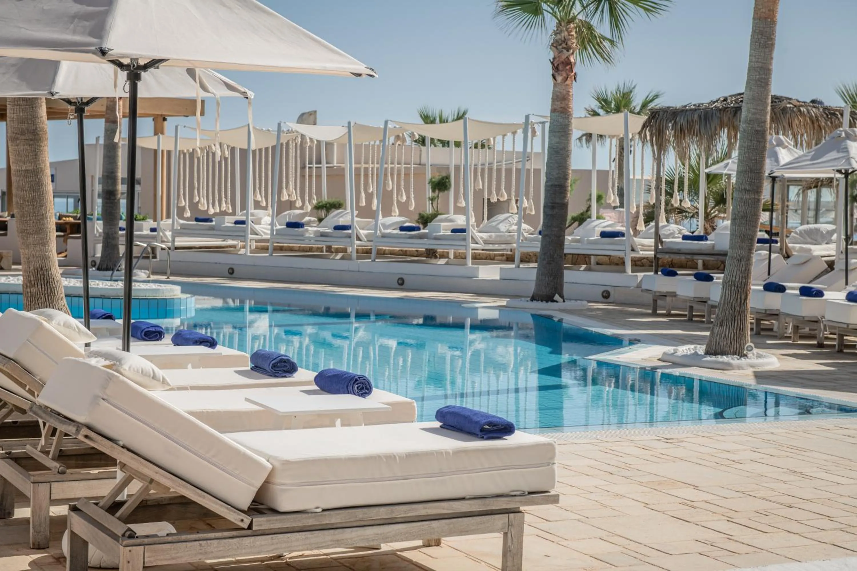 Parthenis Beach, Suites by the Sea