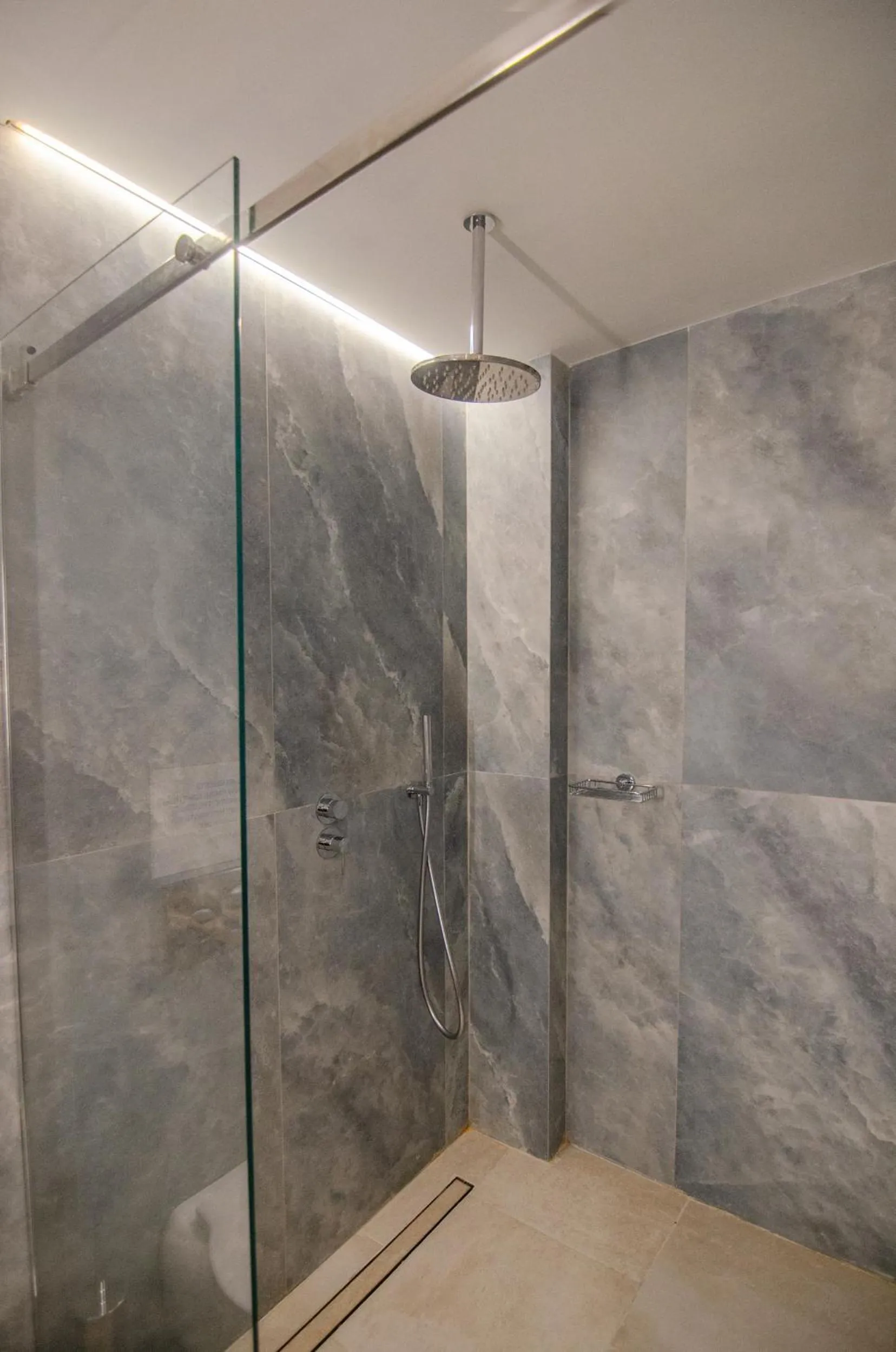 Shower in Dionysos Seaside Resort Ios