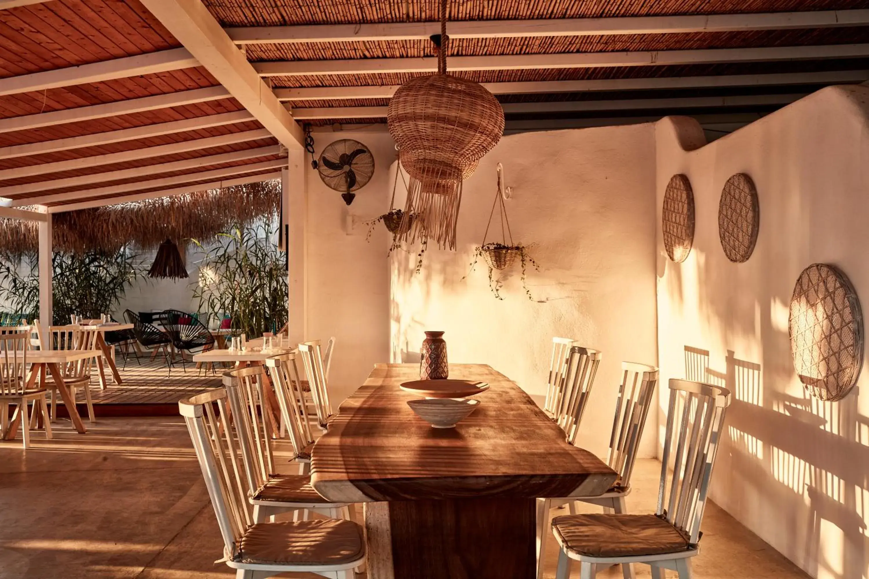 Restaurant/places to eat in Dionysos Seaside Resort Ios Restaurant/places to eat in Dionysos Seaside Resort Ios