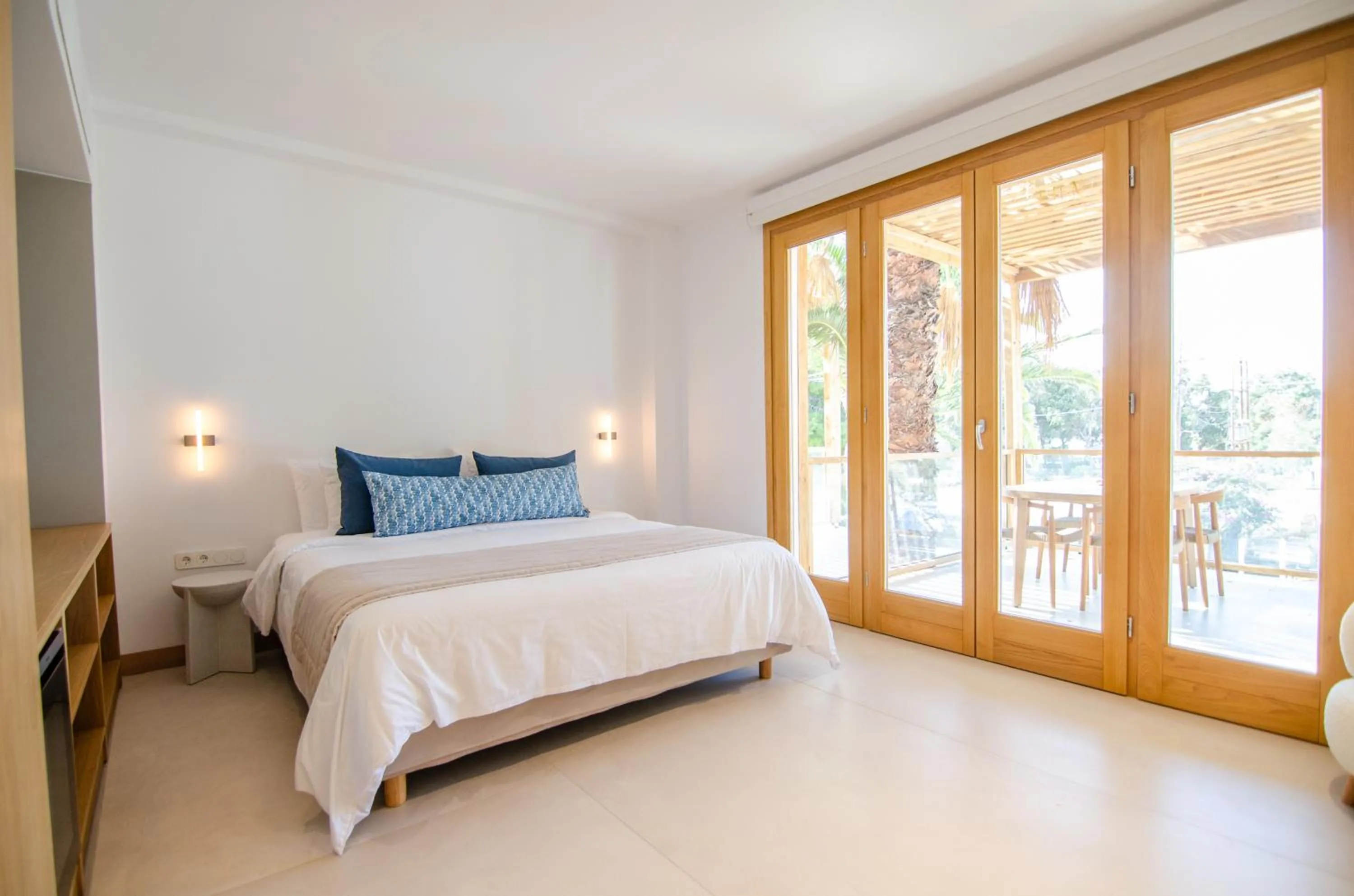 Bedroom, Bed in Dionysos Seaside Resort Ios