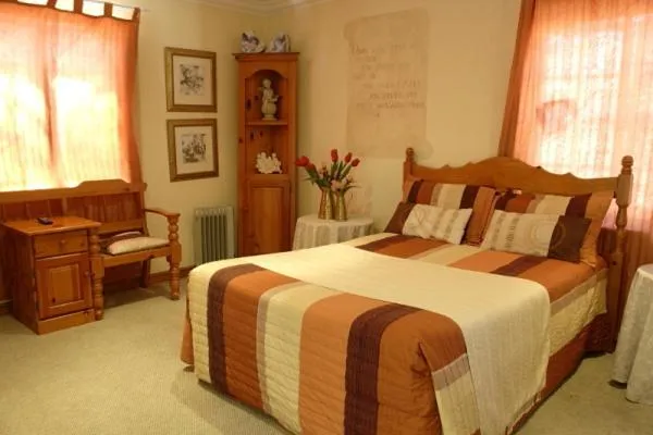 Bed in Lajava Guest Lodge